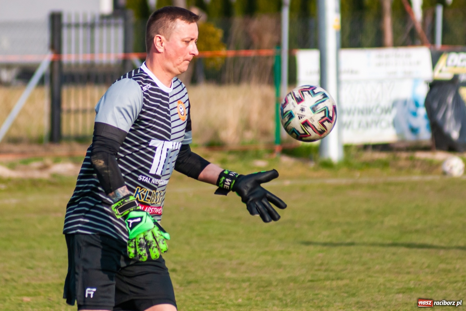 Zdjęcie w galerii na portalu naszraciborz.pl: Zwycięska passa Krzyżanowic trwa [FOTO] wiadomości z regionu