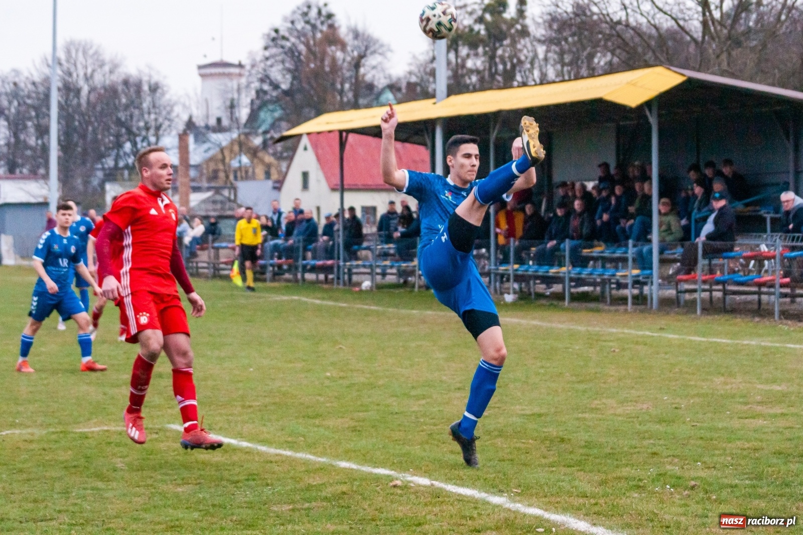Zdjęcie w galerii na portalu naszraciborz.pl: Zwycięska passa Krzyżanowic trwa [FOTO] wiadomości z regionu