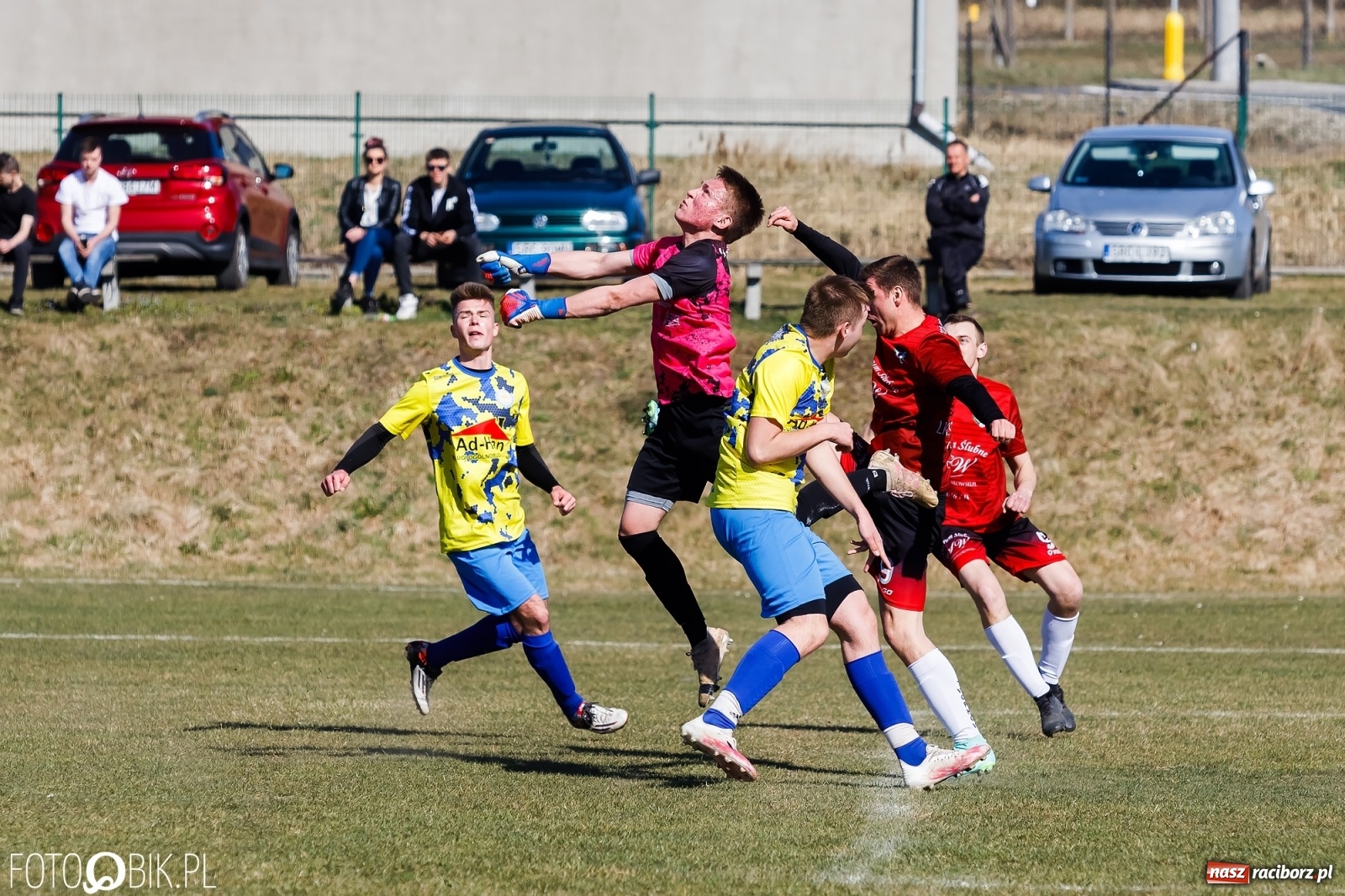 Zdjęcie w galerii na portalu naszraciborz.pl: Skromne zwycięstwo rezerw Tworkowa [FOTO] wiadomości z regionu