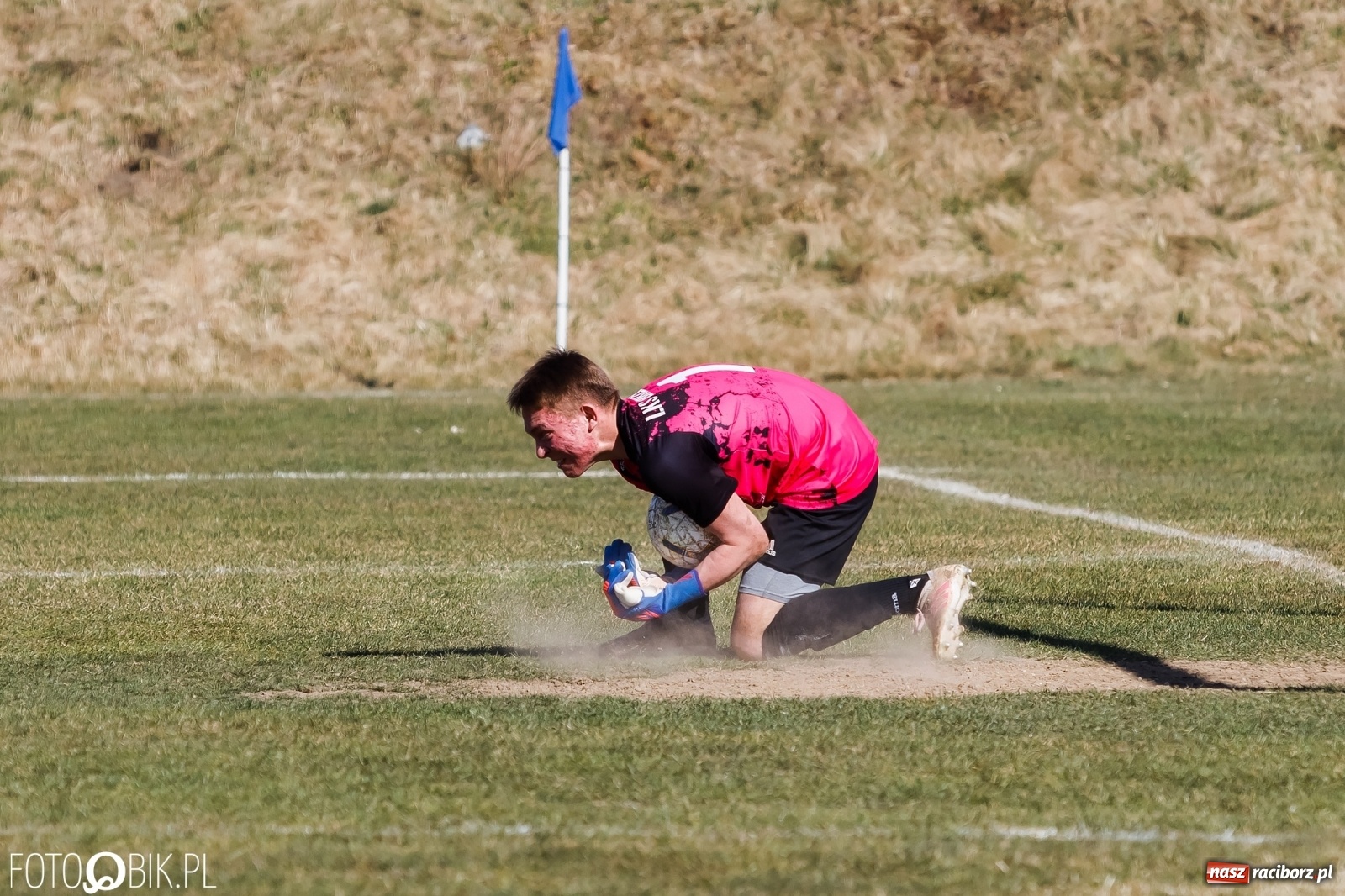 Zdjęcie w galerii na portalu naszraciborz.pl: Skromne zwycięstwo rezerw Tworkowa [FOTO] wiadomości z regionu
