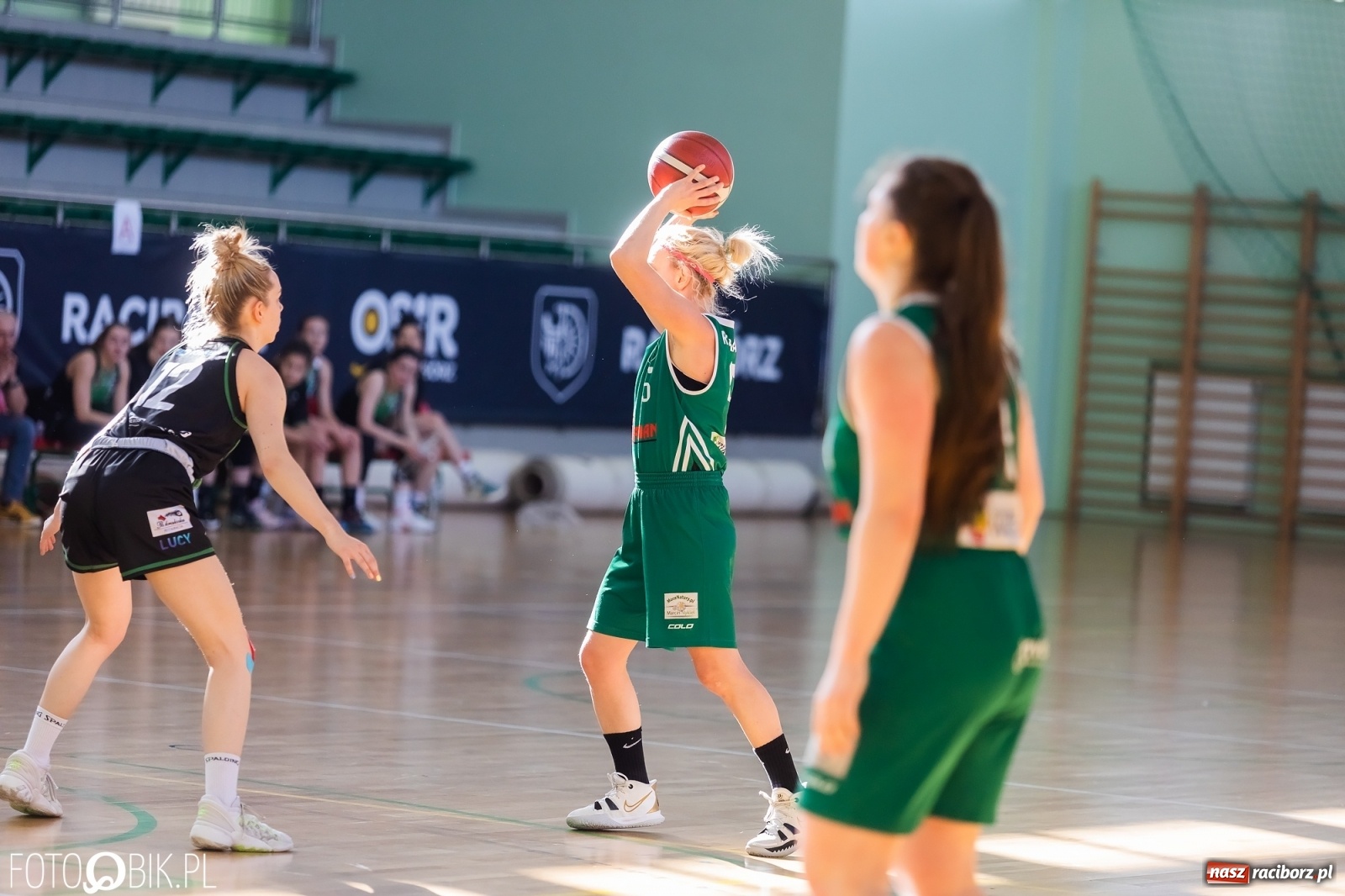 Zdjęcie w galerii na portalu naszraciborz.pl: Korona zwycięska w Raciborzu. Dziwne decyzje sędziów [FOTO] wiadomości z regionu