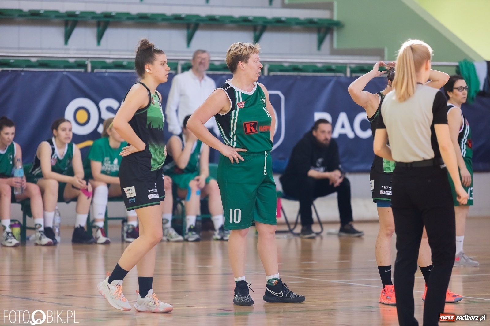 Zdjęcie w galerii na portalu naszraciborz.pl: Korona zwycięska w Raciborzu. Dziwne decyzje sędziów [FOTO] wiadomości z regionu