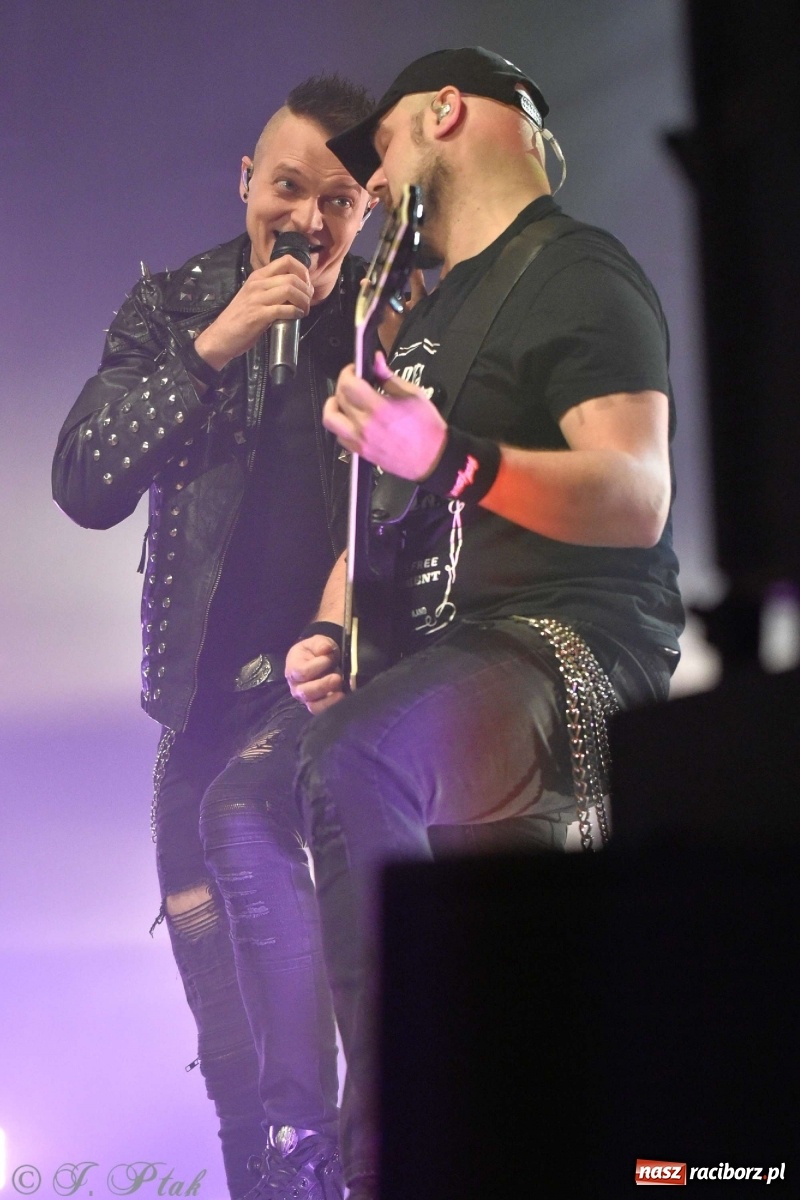 Zdjęcie w galerii na portalu naszraciborz.pl: NOCNY KOCHANEK w Raciborzu. Mocne brzmienie na deskach RCK wiadomości z regionu