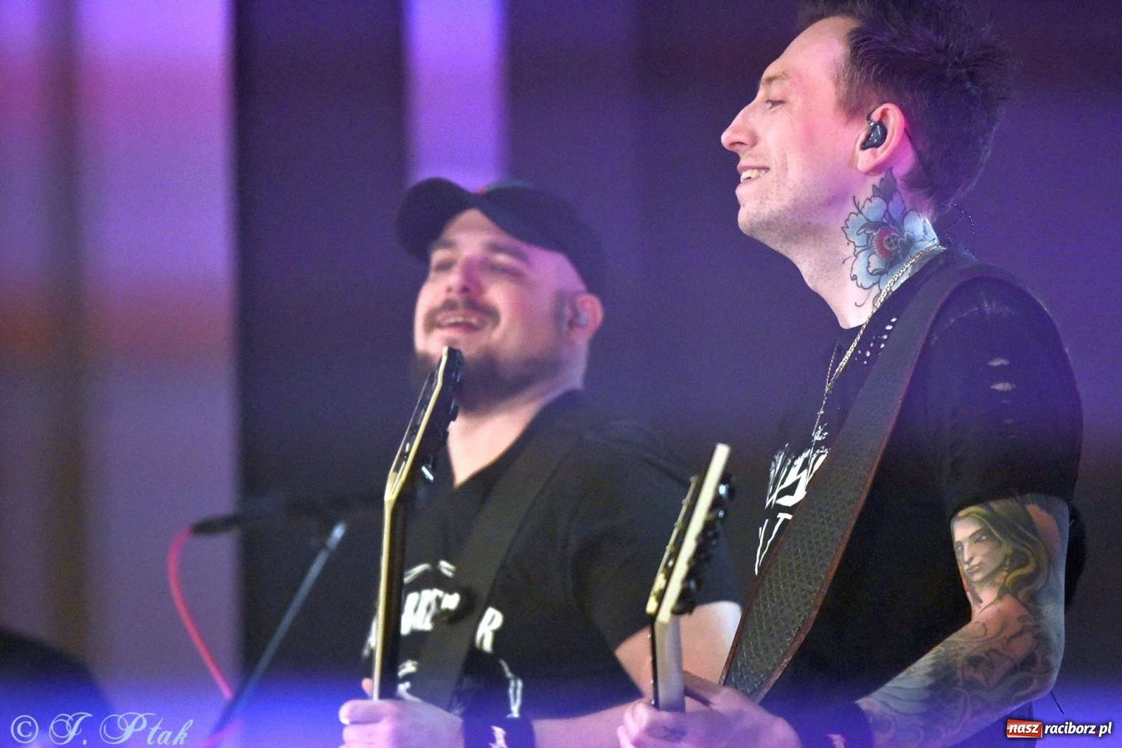 Zdjęcie w galerii na portalu naszraciborz.pl: NOCNY KOCHANEK w Raciborzu. Mocne brzmienie na deskach RCK wiadomości z regionu