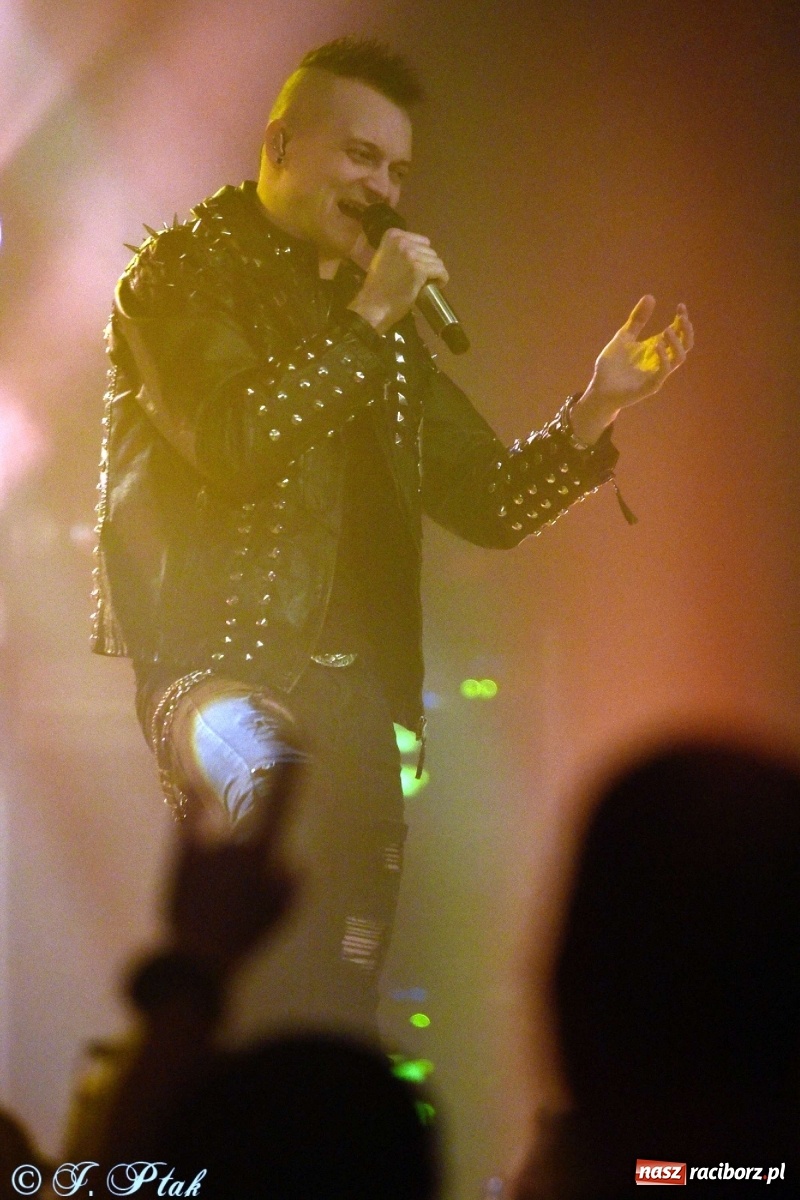 Zdjęcie w galerii na portalu naszraciborz.pl: NOCNY KOCHANEK w Raciborzu. Mocne brzmienie na deskach RCK wiadomości z regionu