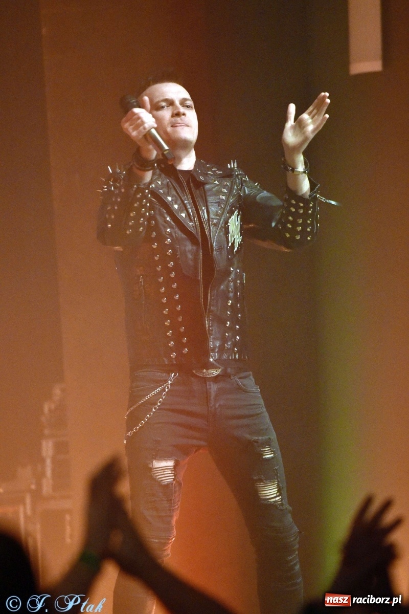 Zdjęcie w galerii na portalu naszraciborz.pl: NOCNY KOCHANEK w Raciborzu. Mocne brzmienie na deskach RCK wiadomości z regionu