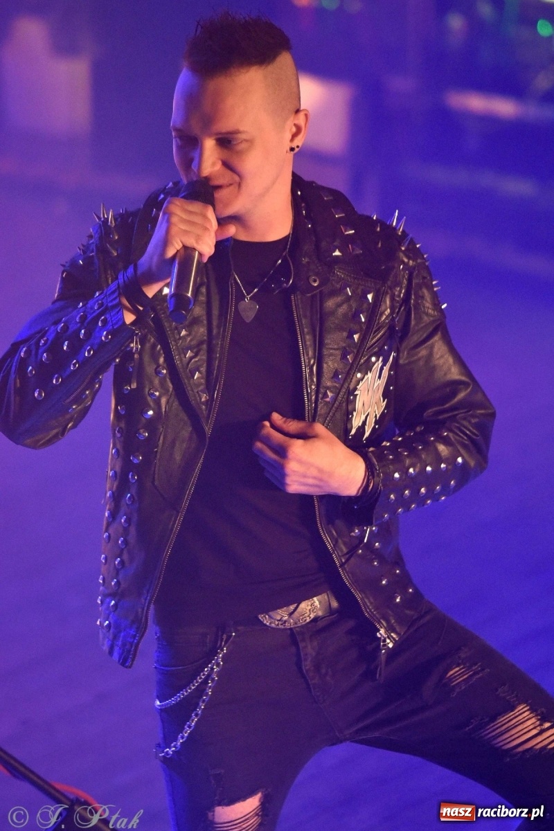 Zdjęcie w galerii na portalu naszraciborz.pl: NOCNY KOCHANEK w Raciborzu. Mocne brzmienie na deskach RCK wiadomości z regionu