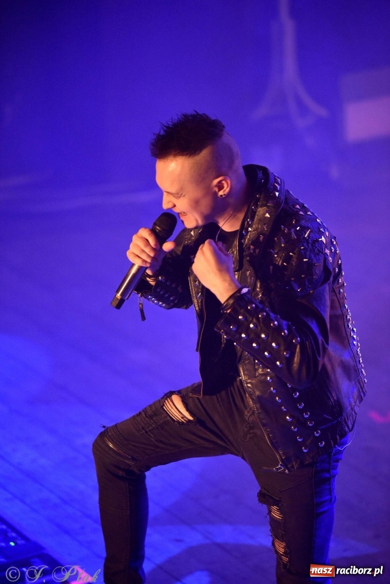 Zdjęcie w galerii na portalu naszraciborz.pl: NOCNY KOCHANEK w Raciborzu. Mocne brzmienie na deskach RCK wiadomości z regionu