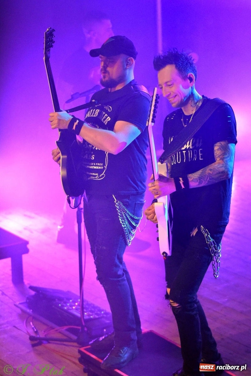 Zdjęcie w galerii na portalu naszraciborz.pl: NOCNY KOCHANEK w Raciborzu. Mocne brzmienie na deskach RCK wiadomości z regionu