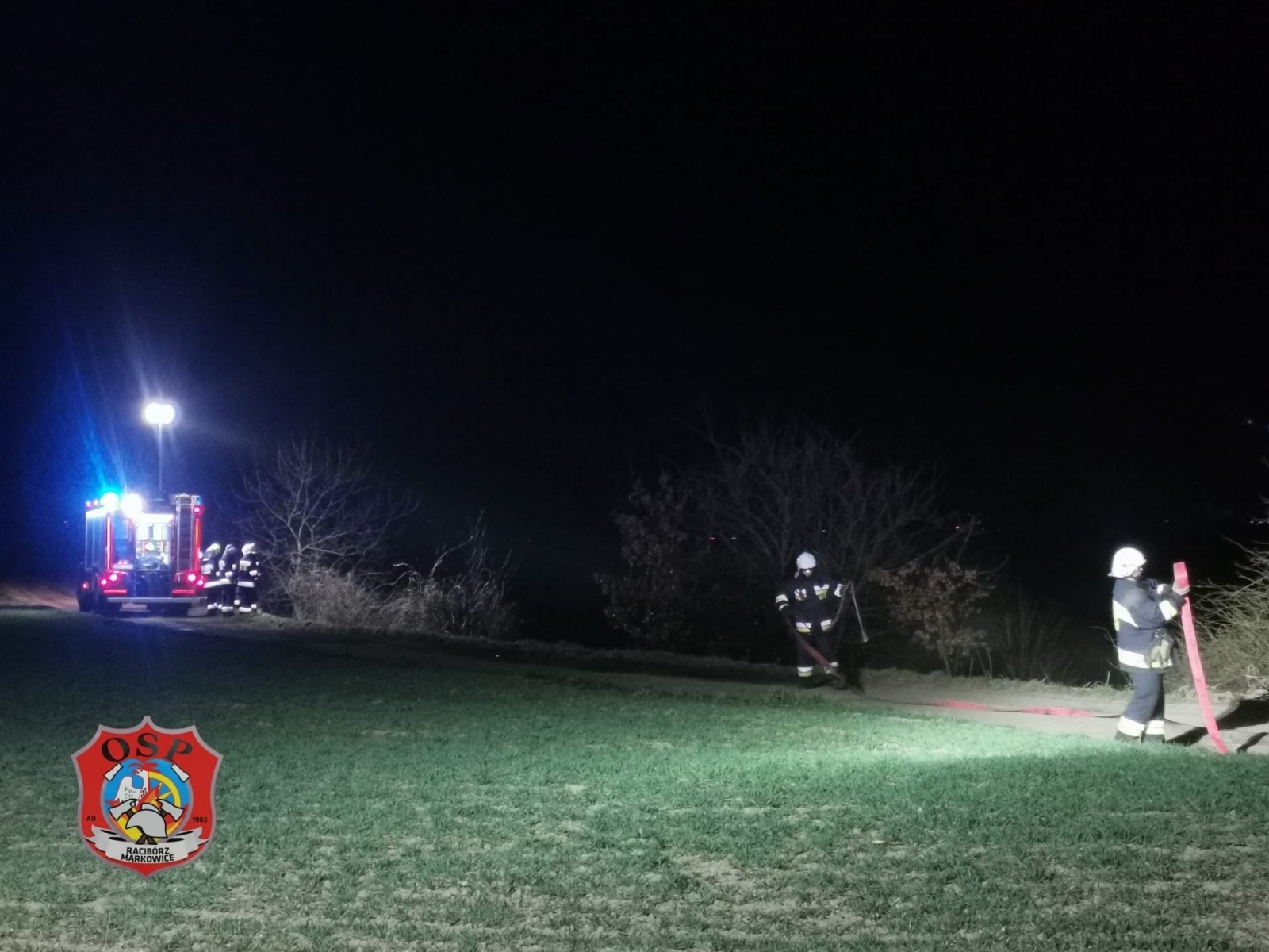 Zdjęcie w galerii na portalu naszraciborz.pl: Raport 998. Niespokojna niedziela. Trzy pożary w ciągu godziny wiadomości z regionu