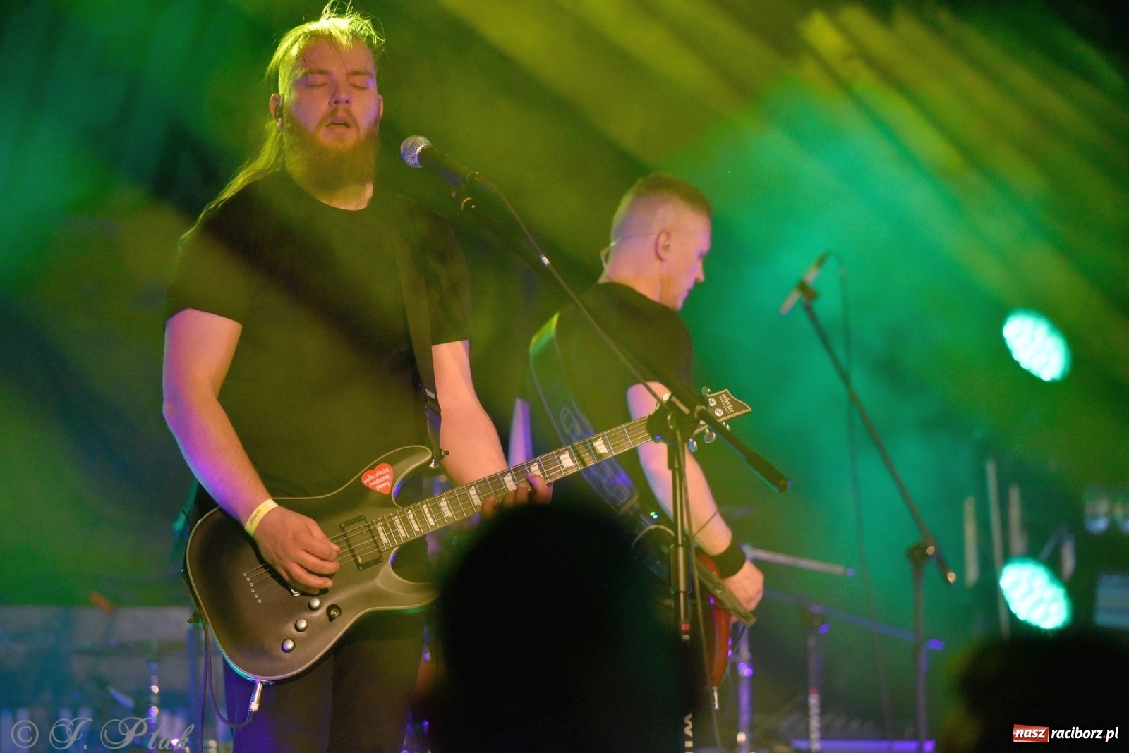 Zdjęcie w galerii na portalu naszraciborz.pl: Krzycz, kiedy trzeba. Batna na scenie RCK wiadomości z regionu