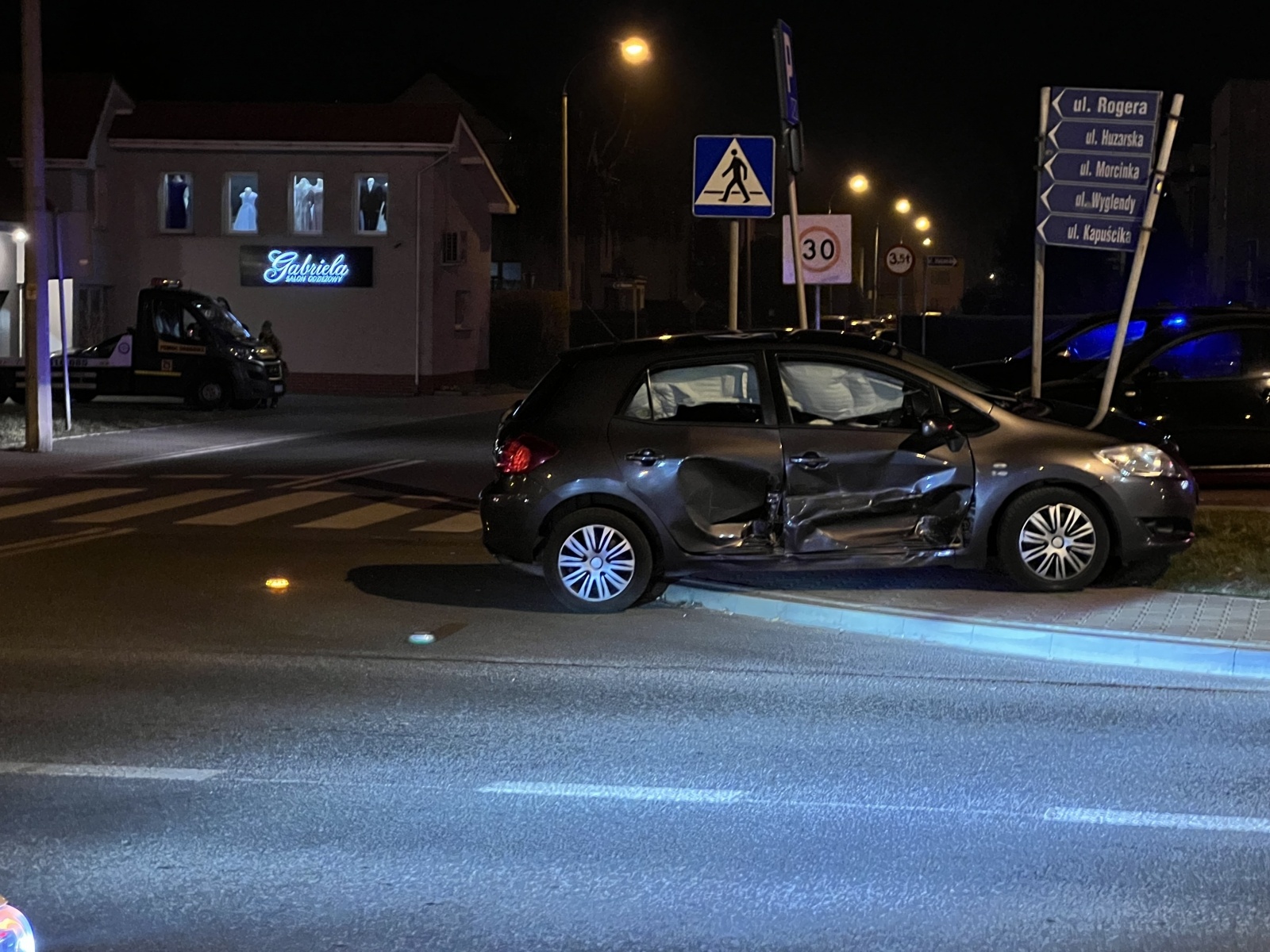 Zdjęcie w galerii na portalu naszraciborz.pl: Honda i toyota zderzyły się na Ostrogu wiadomości z regionu