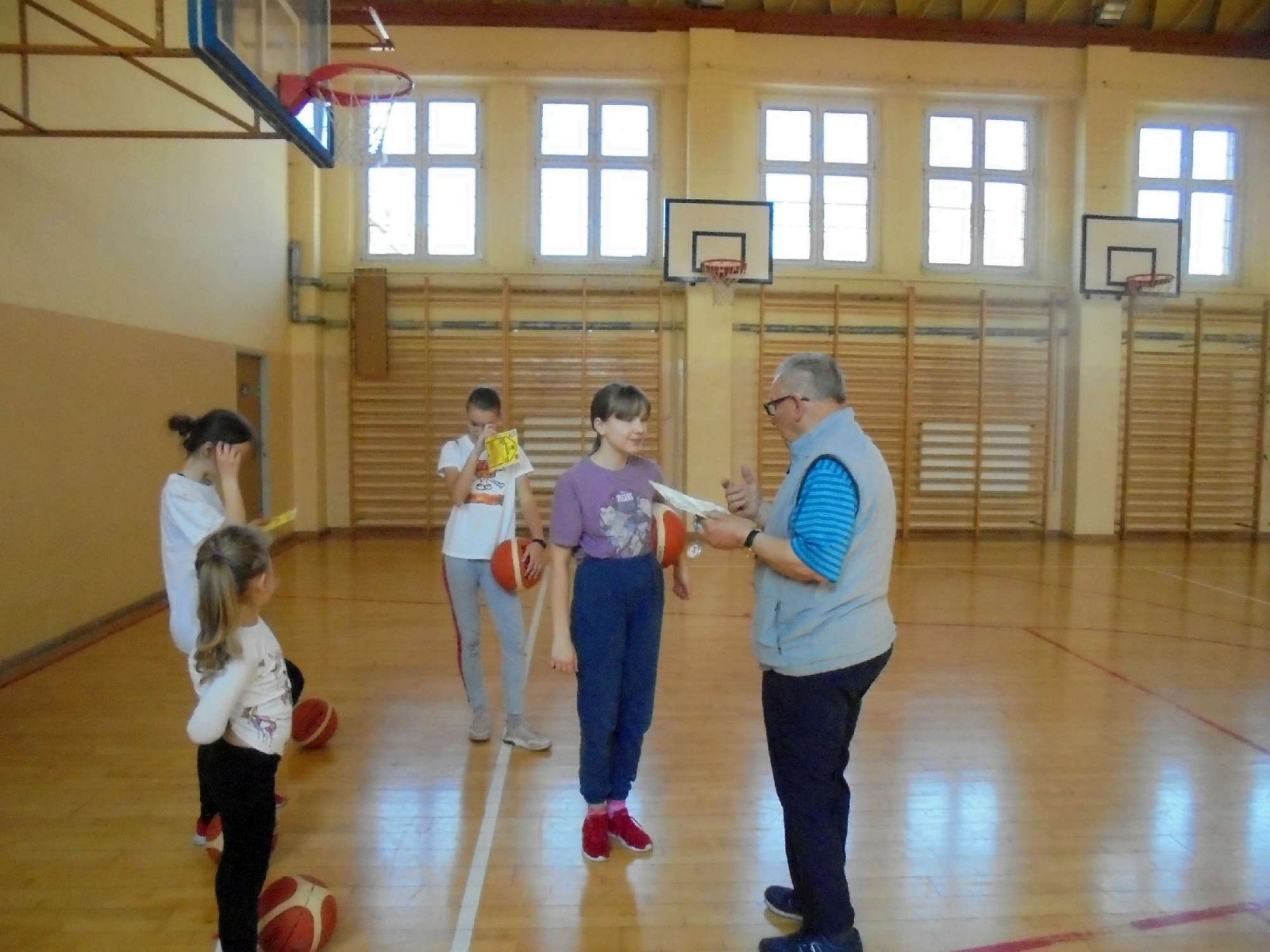 Zdjęcie w galerii na portalu naszraciborz.pl: TKKF Rafako powitał wiosnę na sportowo wiadomości z regionu