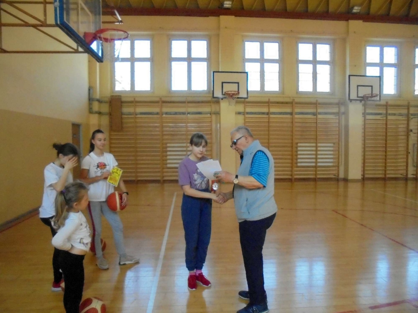 Zdjęcie w galerii na portalu naszraciborz.pl: TKKF Rafako powitał wiosnę na sportowo wiadomości z regionu