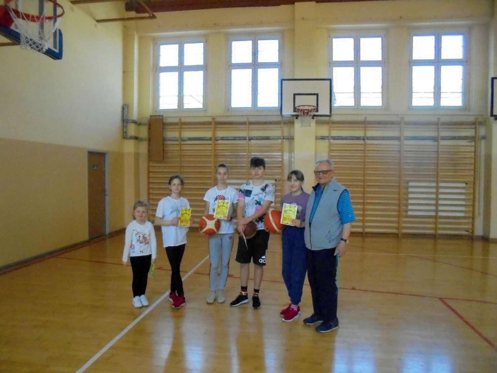 Zdjęcie w galerii na portalu naszraciborz.pl: TKKF Rafako powitał wiosnę na sportowo wiadomości z regionu