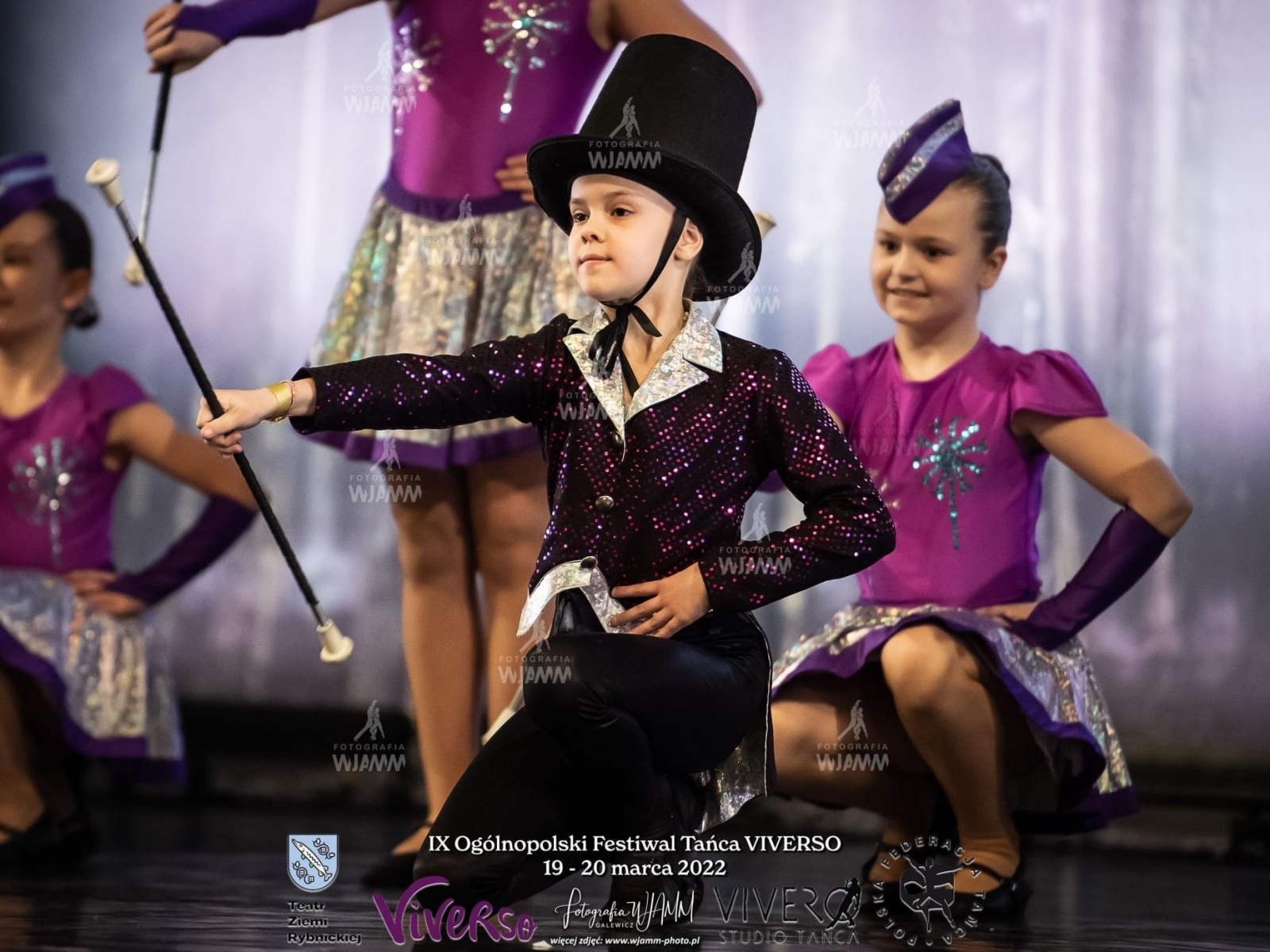 Zdjęcie w galerii na portalu naszraciborz.pl: Mażoretki ZARY wytańczyły podium wiadomości z regionu