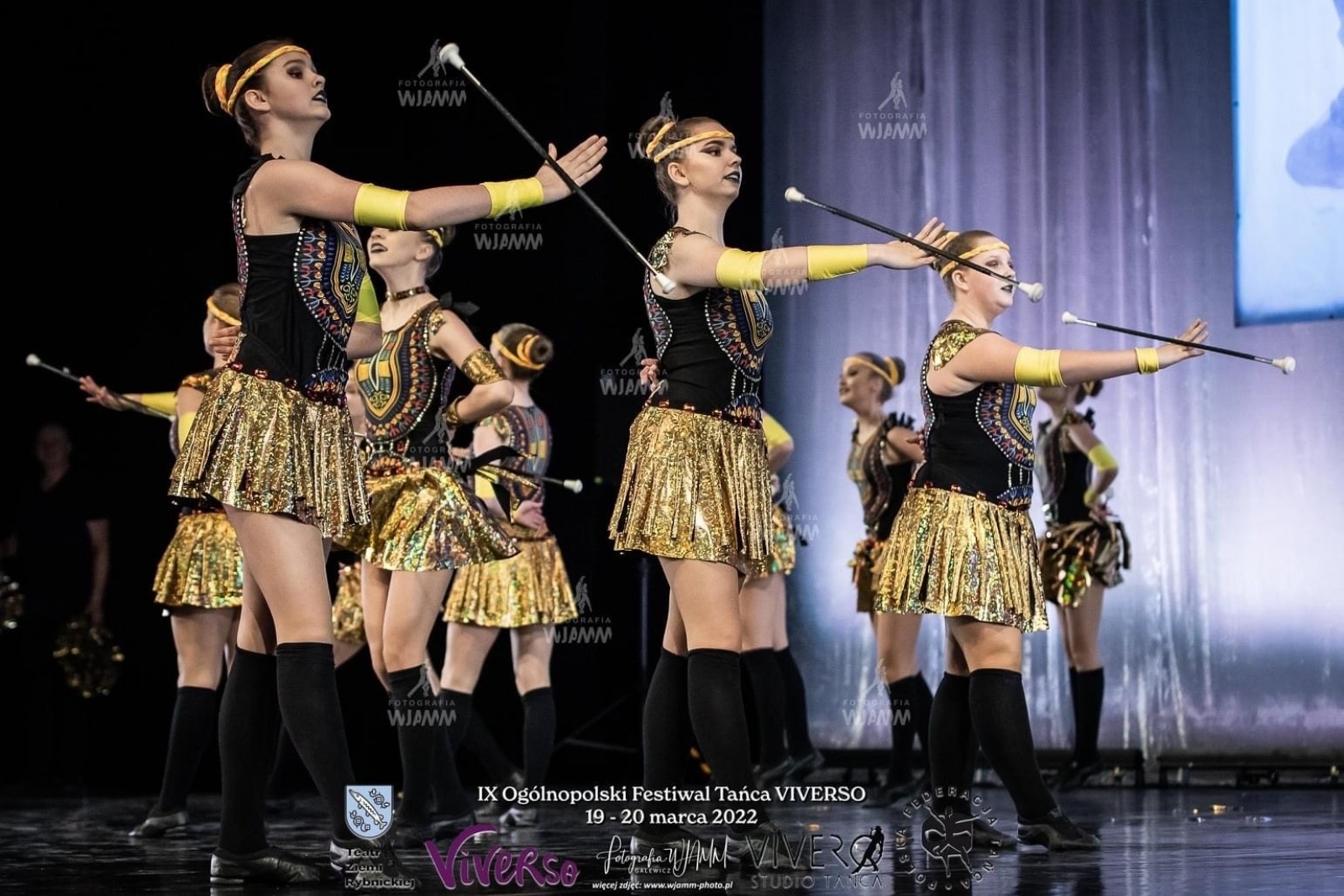 Zdjęcie w galerii na portalu naszraciborz.pl: Mażoretki ZARY wytańczyły podium wiadomości z regionu