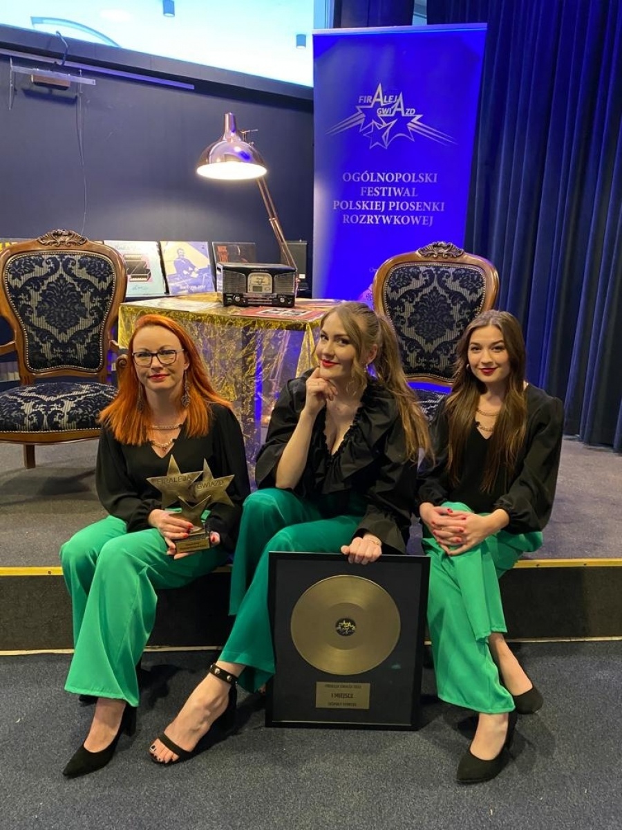 Zdjęcie w galerii na portalu naszraciborz.pl: Silesian Jazz Daughters z Grand Prix na warszawskiej FIRAlei Gwiazd wiadomości z regionu