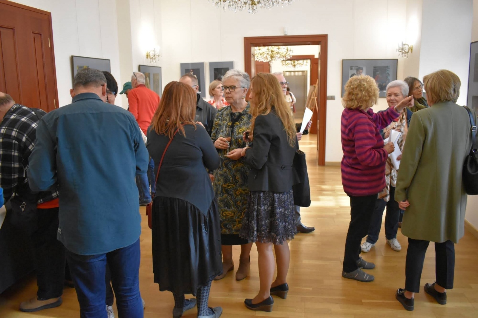 Zdjęcie w galerii na portalu naszraciborz.pl: Finisaż wystawy pt. Przysłowia mądrością narodu wiadomości z regionu