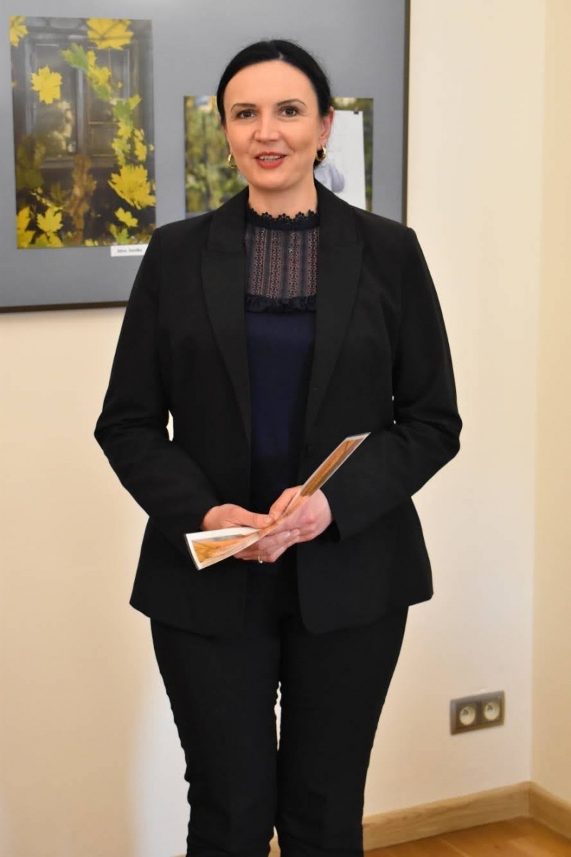 Zdjęcie w galerii na portalu naszraciborz.pl: Finisaż wystawy pt. Przysłowia mądrością narodu wiadomości z regionu