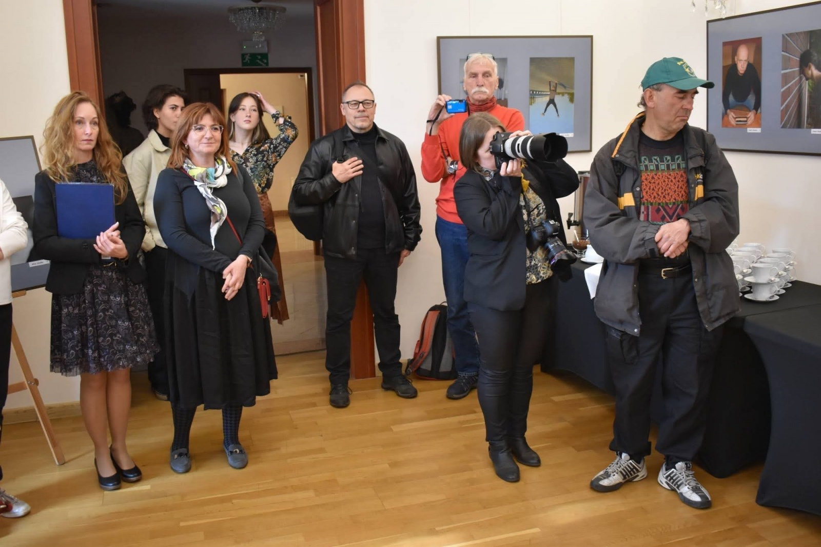 Zdjęcie w galerii na portalu naszraciborz.pl: Finisaż wystawy pt. Przysłowia mądrością narodu wiadomości z regionu