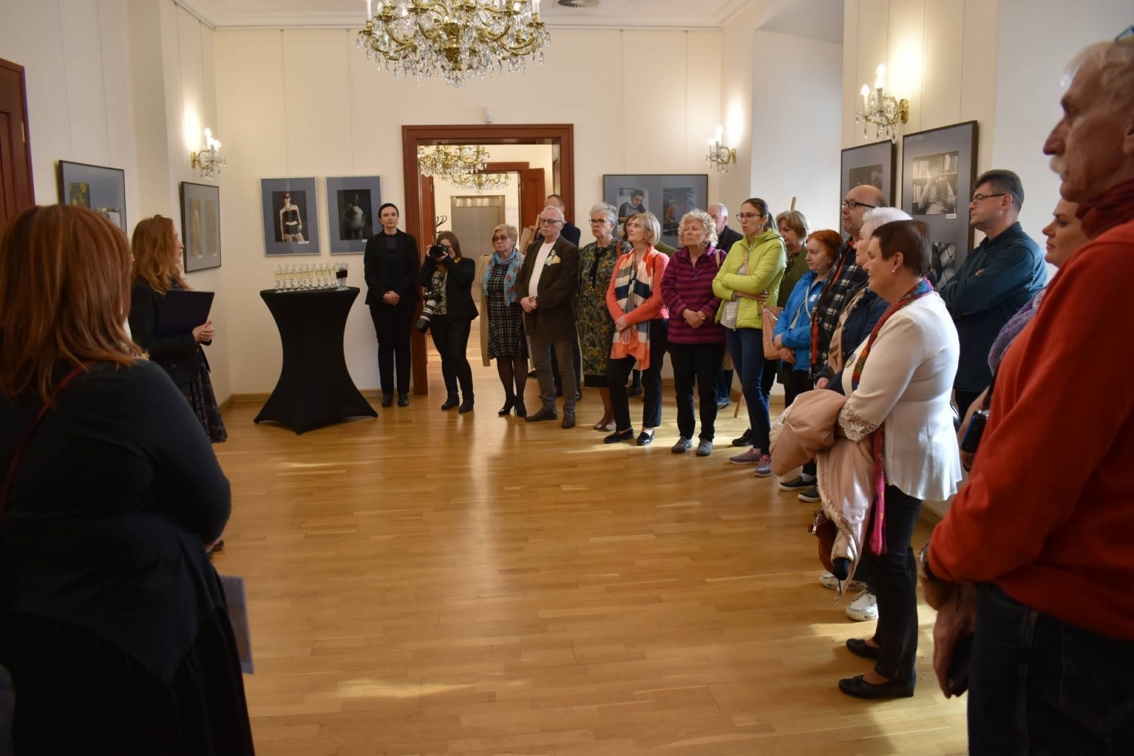 Zdjęcie w galerii na portalu naszraciborz.pl: Finisaż wystawy pt. Przysłowia mądrością narodu wiadomości z regionu