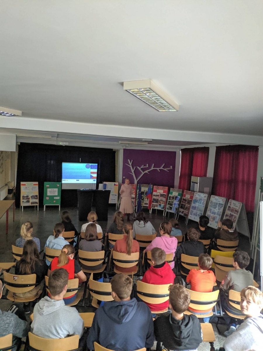 Zdjęcie w galerii na portalu naszraciborz.pl: SP 1 zakończyła realizację projekt pt. Wychowanie do zdrowia wiadomości z regionu