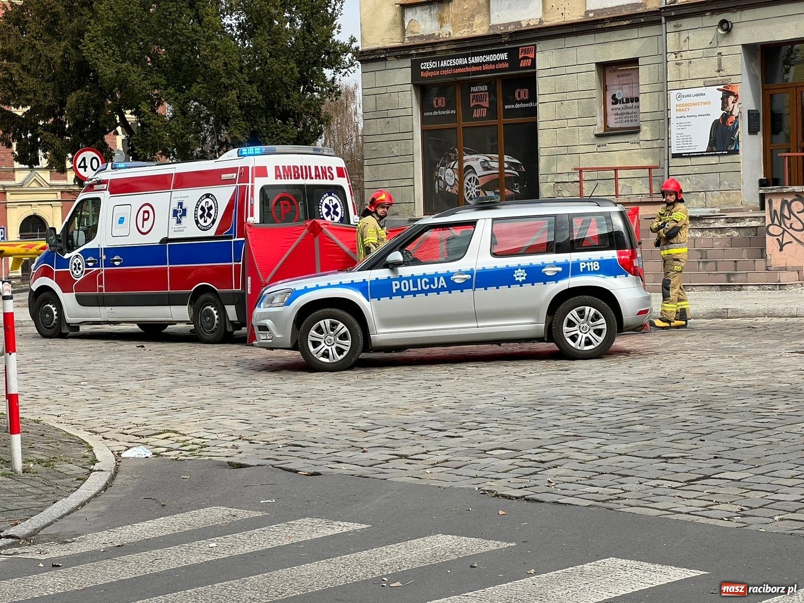 Zdjęcie w galerii na portalu naszraciborz.pl: Zdarzenie na Rzeźniczej. W akcji śmigłowiec LPR [FOTO i WIDEO] wiadomości z regionu