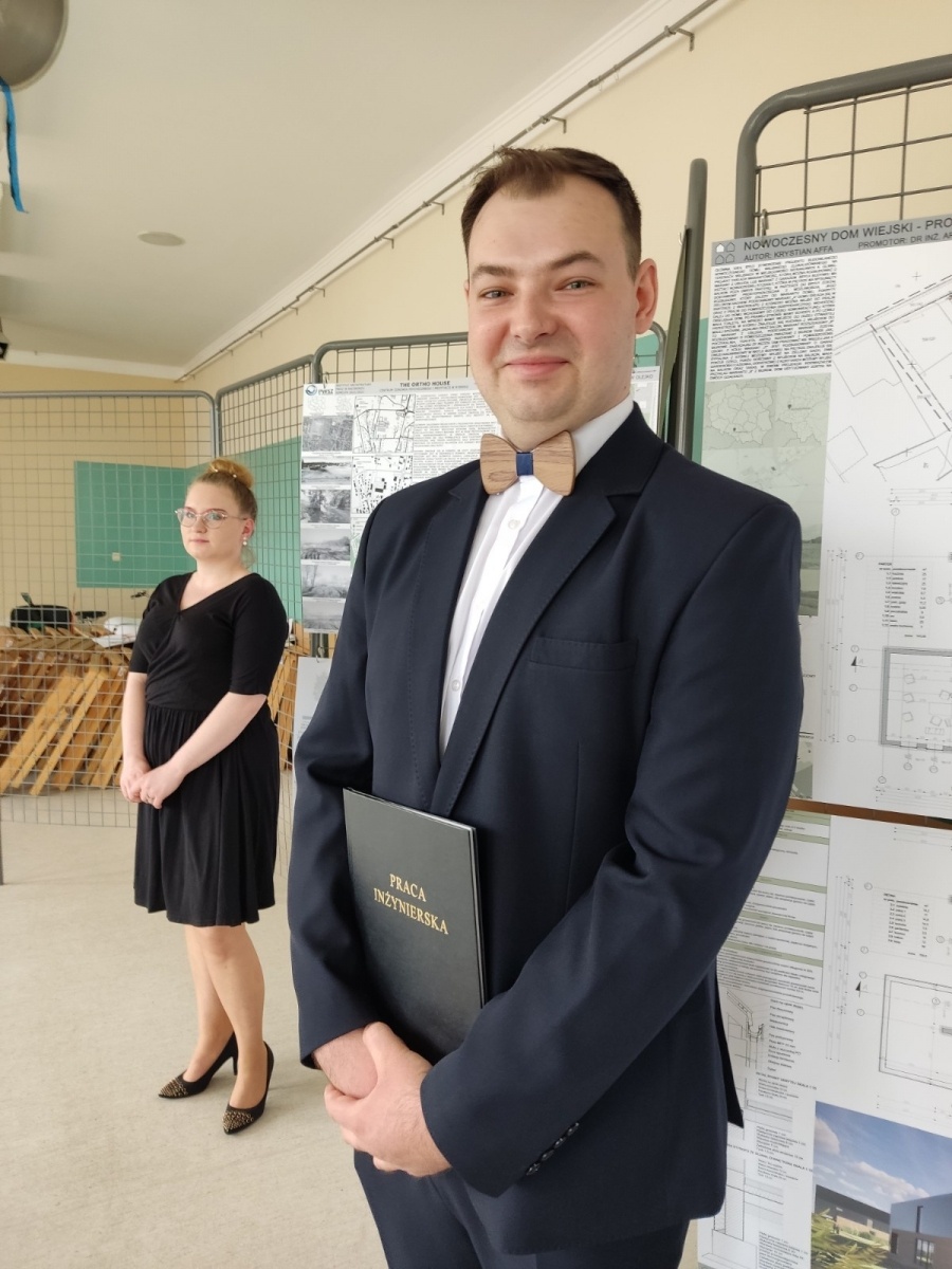 Zdjęcie w galerii na portalu naszraciborz.pl: Inżynierowie architekci z PWSZ - marka w sama w sobie. Trwają obrony prac wiadomości z regionu