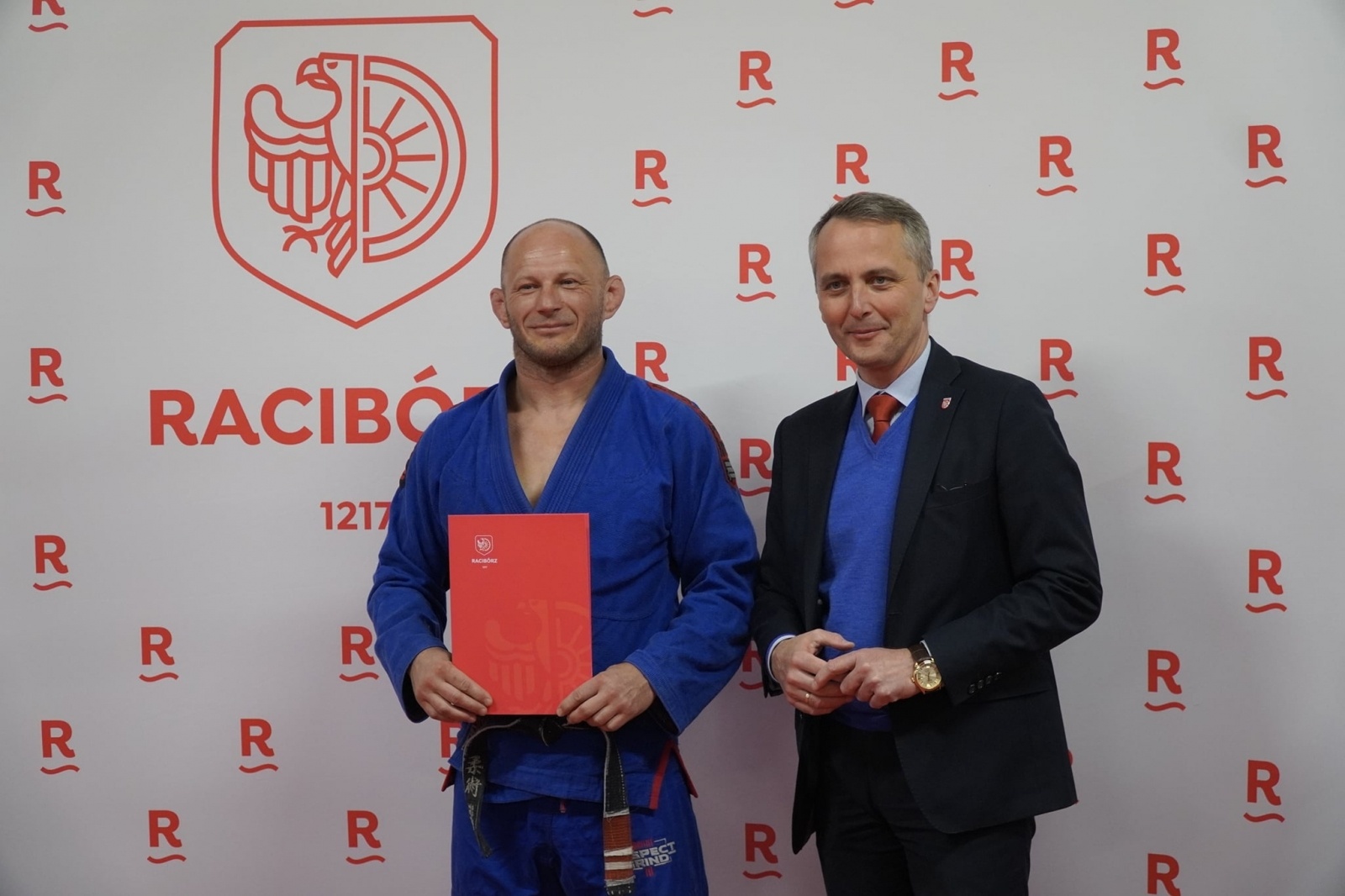 Zdjęcie w galerii na portalu naszraciborz.pl: Prezydent nagrodził zawodników i trenerów Łamatora wiadomości z regionu
