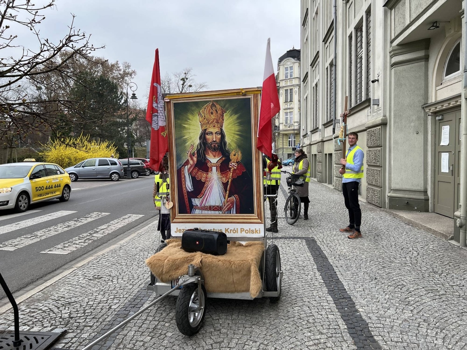 Zdjęcie w galerii na portalu naszraciborz.pl: Narodowa pielgrzymka ku czci Jezusa Chrystusa Króla Polski dotarła do Raciborza wiadomości z regionu