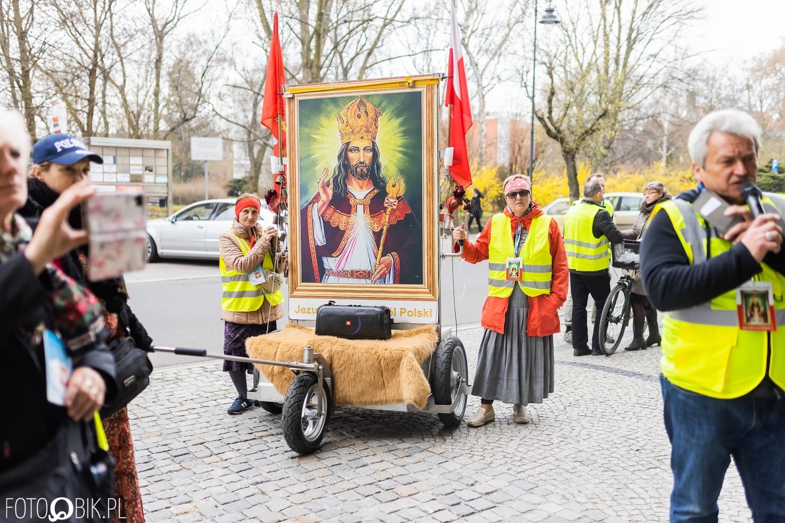 Zdjęcie w galerii na portalu naszraciborz.pl: Narodowa pielgrzymka ku czci Jezusa Chrystusa Króla Polski dotarła do Raciborza wiadomości z regionu