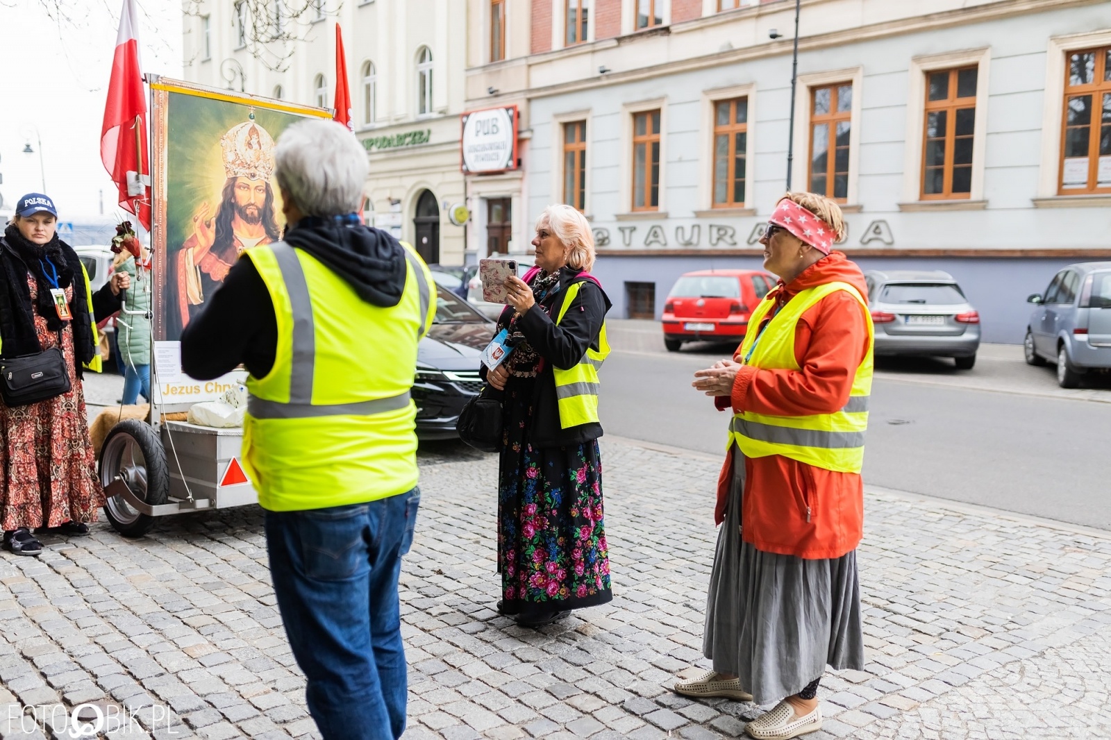 Zdjęcie w galerii na portalu naszraciborz.pl: Narodowa pielgrzymka ku czci Jezusa Chrystusa Króla Polski dotarła do Raciborza wiadomości z regionu