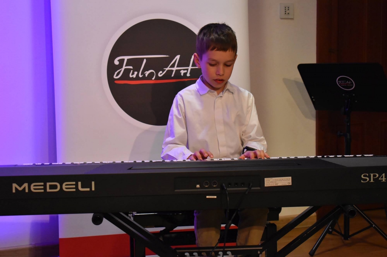 Zdjęcie w galerii na portalu naszraciborz.pl: Koncert Wiosenny na raciborskim zamku wiadomości z regionu