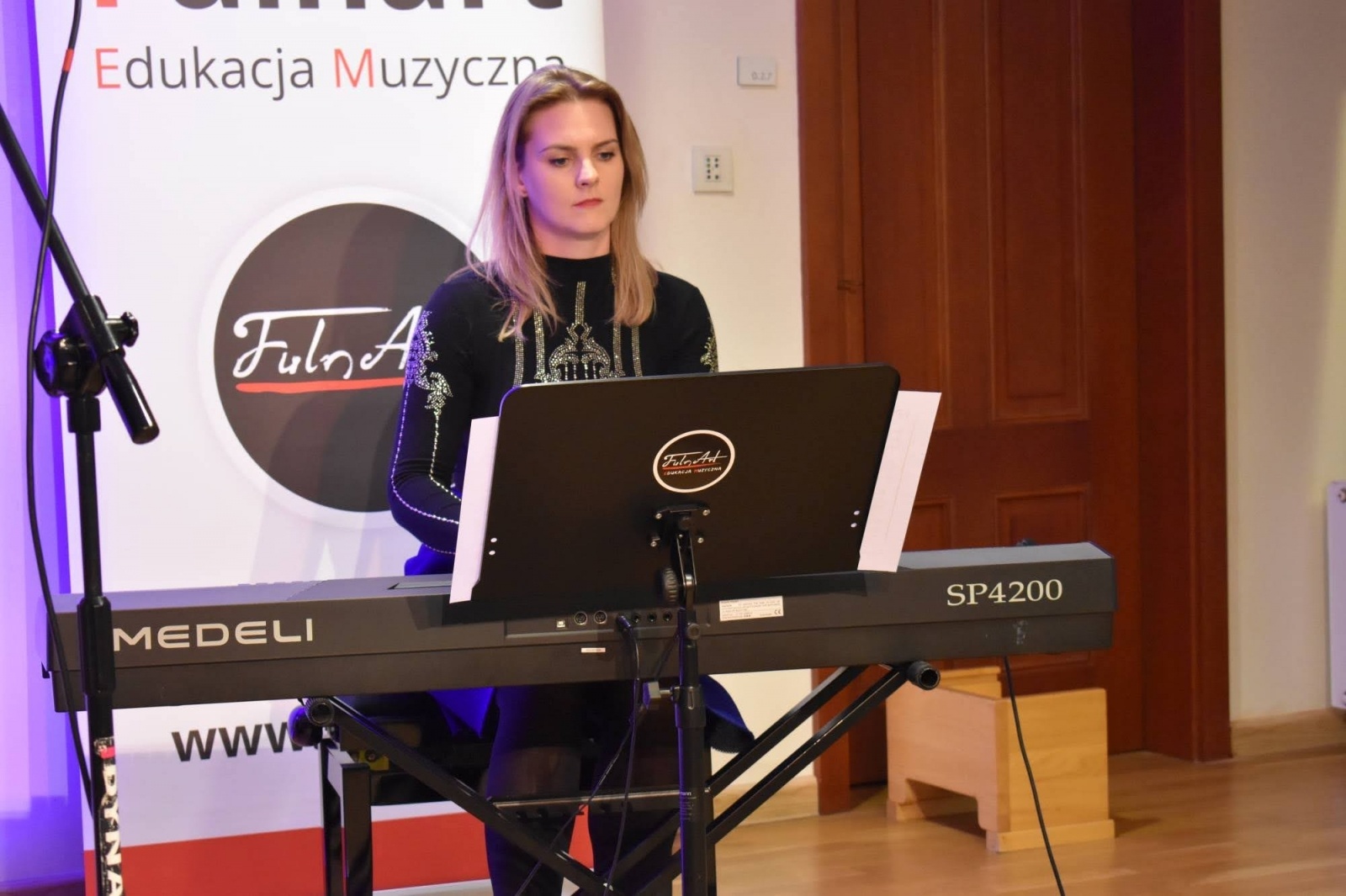 Zdjęcie w galerii na portalu naszraciborz.pl: Koncert Wiosenny na raciborskim zamku wiadomości z regionu