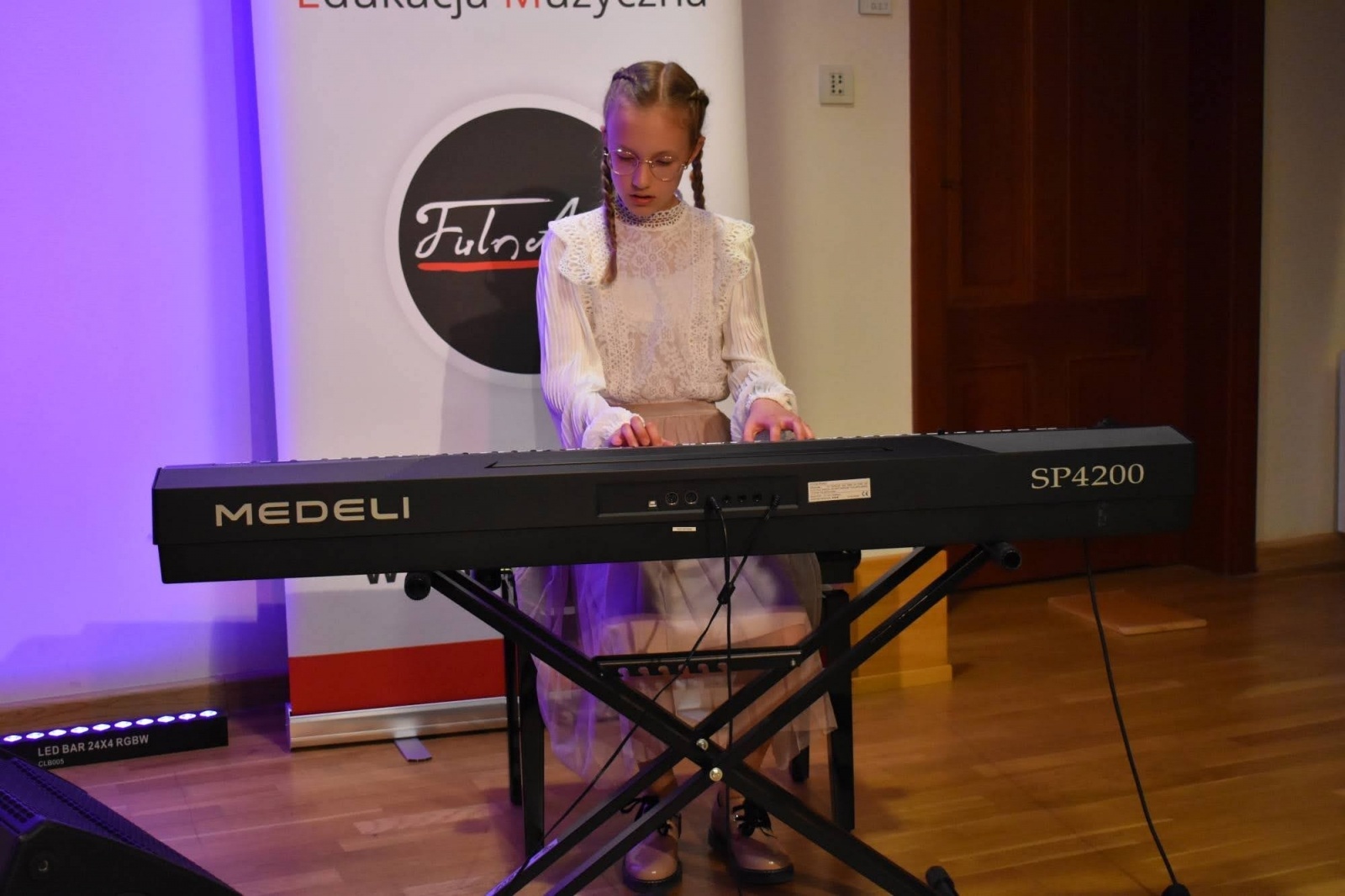 Zdjęcie w galerii na portalu naszraciborz.pl: Koncert Wiosenny na raciborskim zamku wiadomości z regionu