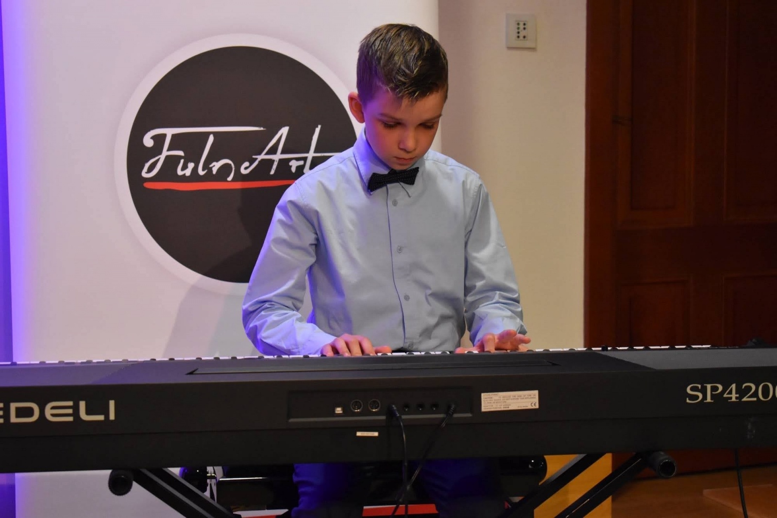 Zdjęcie w galerii na portalu naszraciborz.pl: Koncert Wiosenny na raciborskim zamku wiadomości z regionu