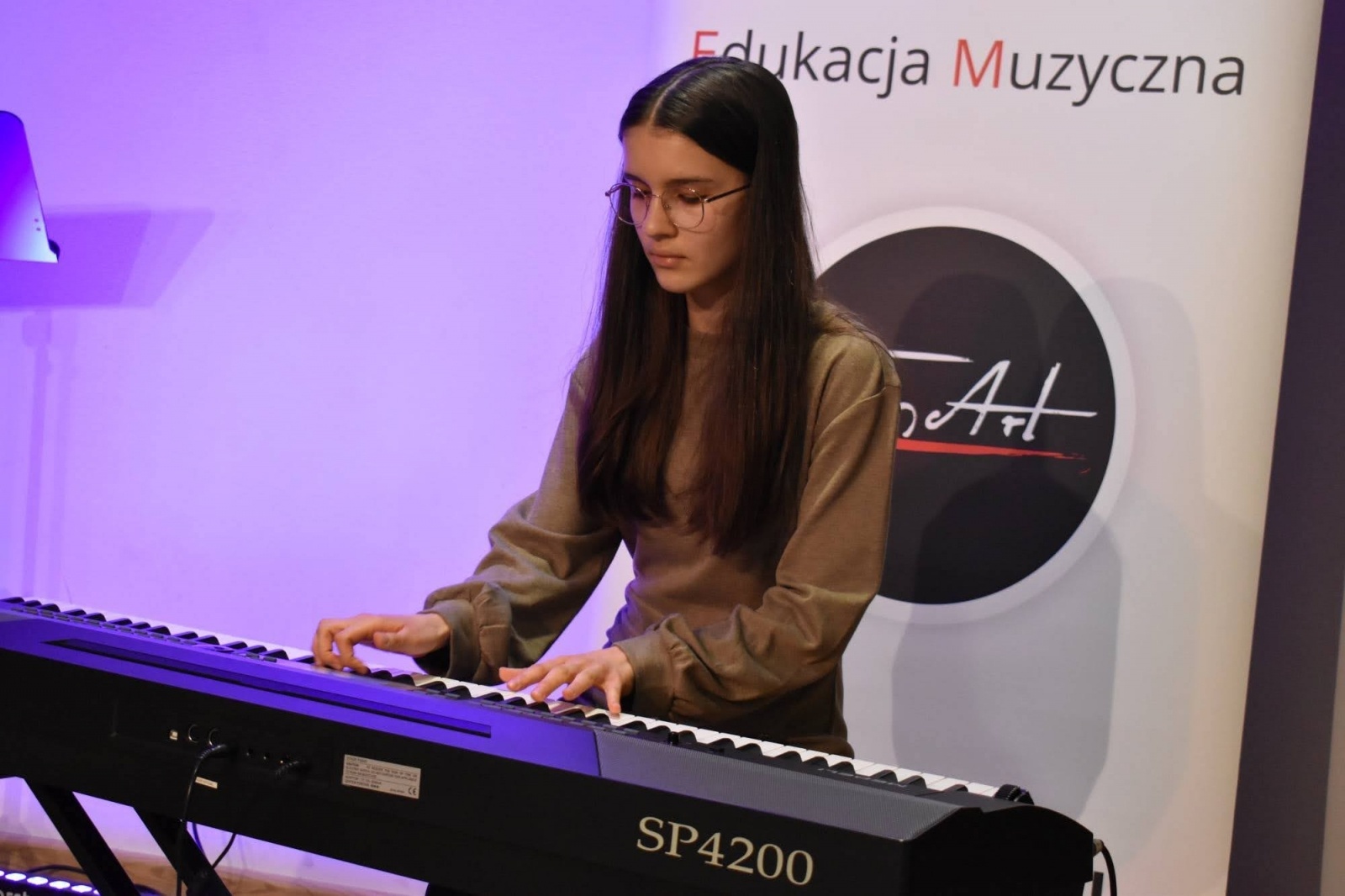 Zdjęcie w galerii na portalu naszraciborz.pl: Koncert Wiosenny na raciborskim zamku wiadomości z regionu