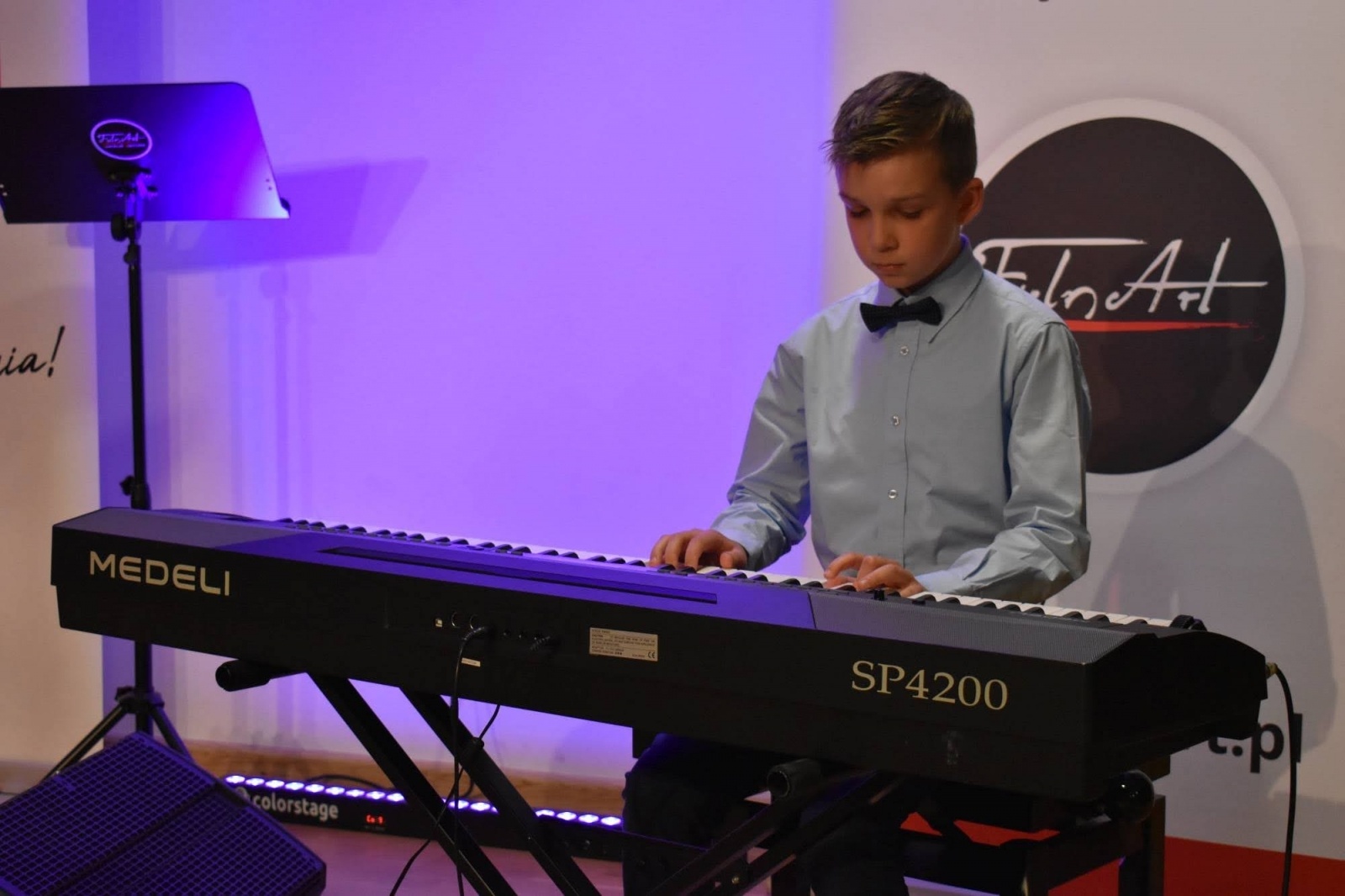 Zdjęcie w galerii na portalu naszraciborz.pl: Koncert Wiosenny na raciborskim zamku wiadomości z regionu