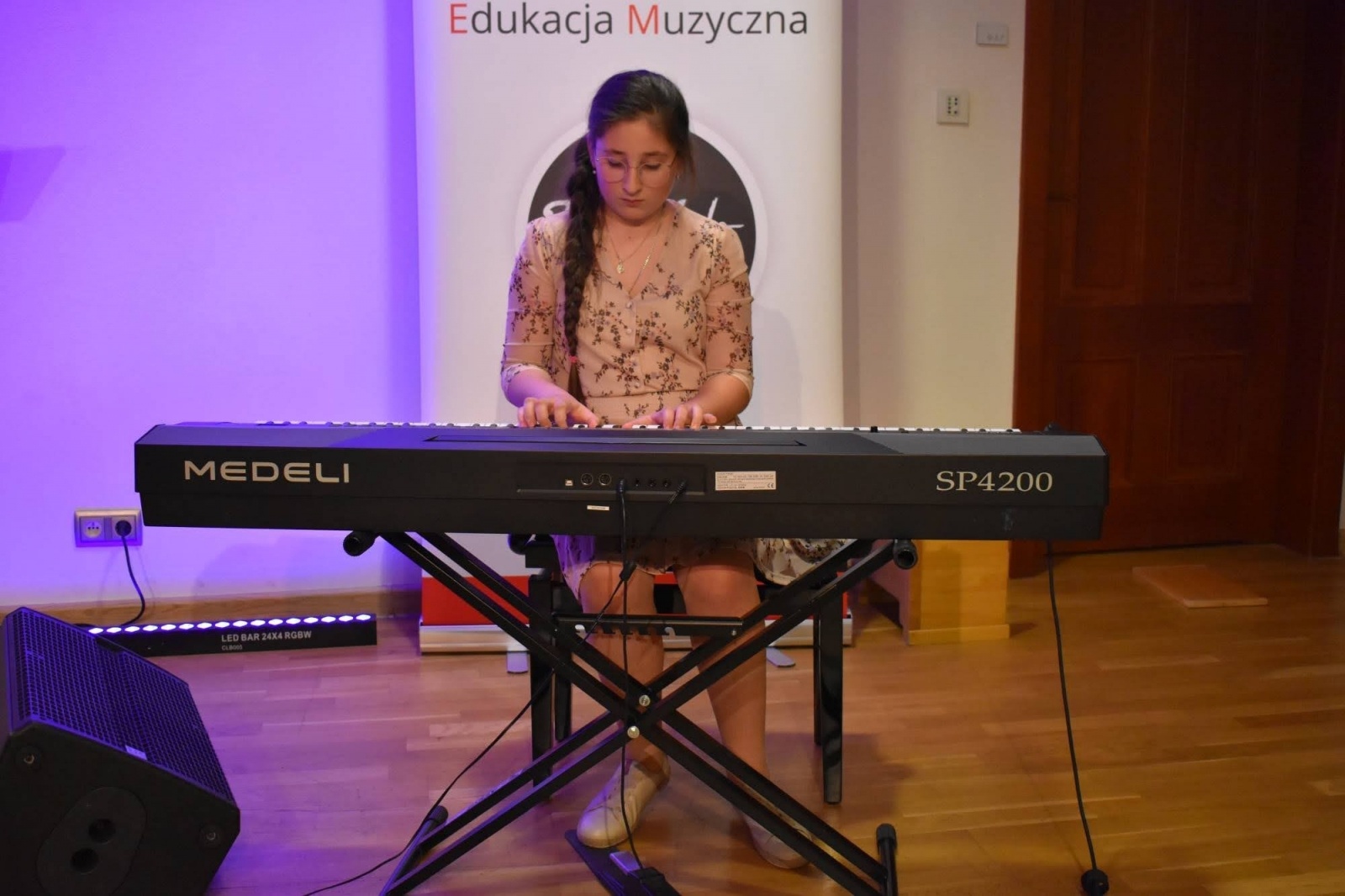 Zdjęcie w galerii na portalu naszraciborz.pl: Koncert Wiosenny na raciborskim zamku wiadomości z regionu