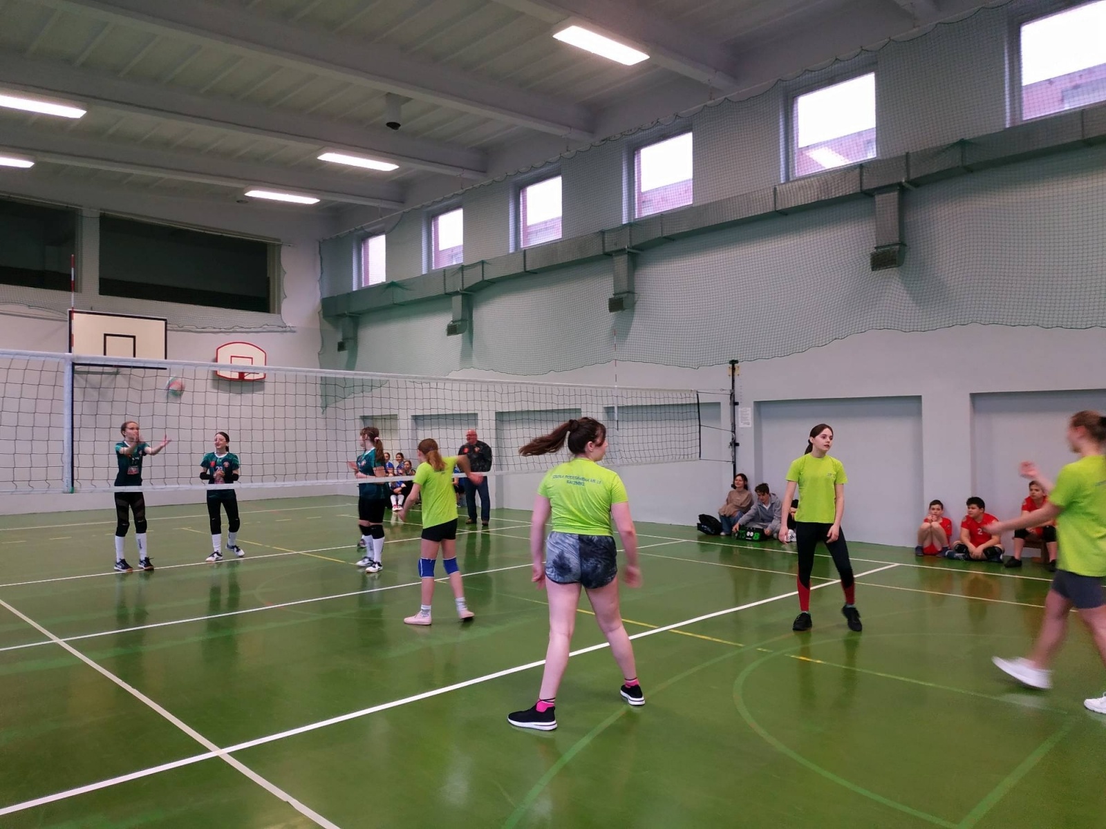 Zdjęcie w galerii na portalu naszraciborz.pl: Krzanowiczanki wygrały siatkarski finał wiadomości z regionu