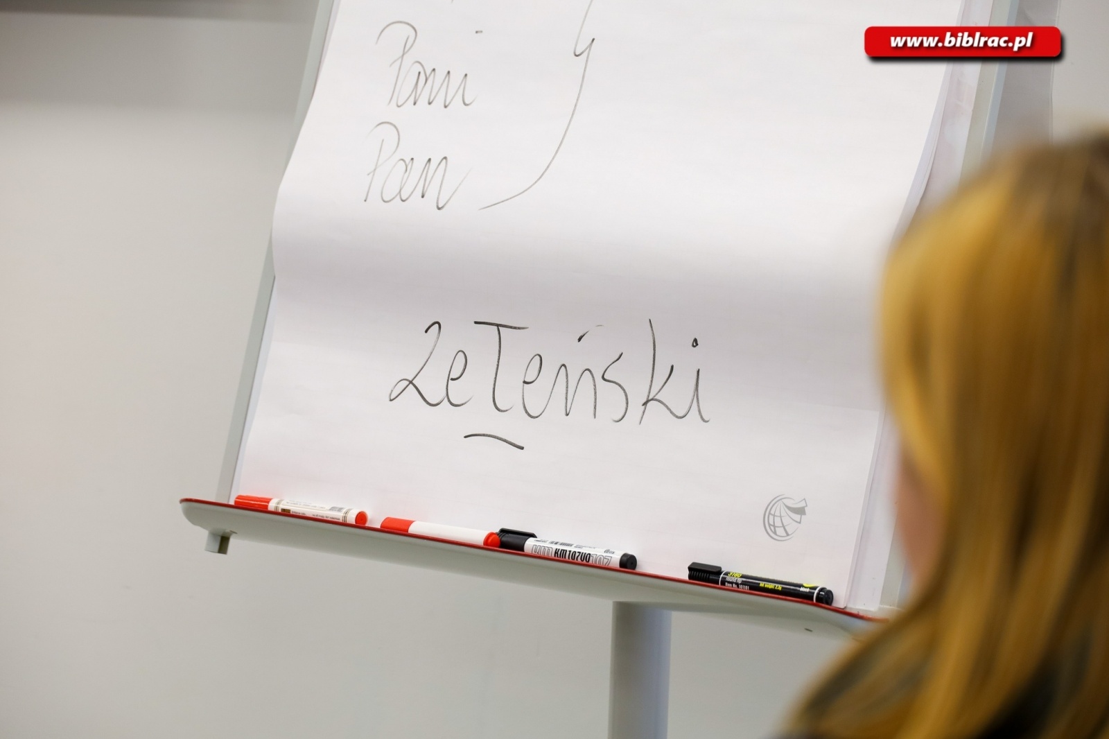 Zdjęcie w galerii na portalu naszraciborz.pl: Kursy języka polskiego w bibliotece. Poszukiwani wolontariusze wiadomości z regionu