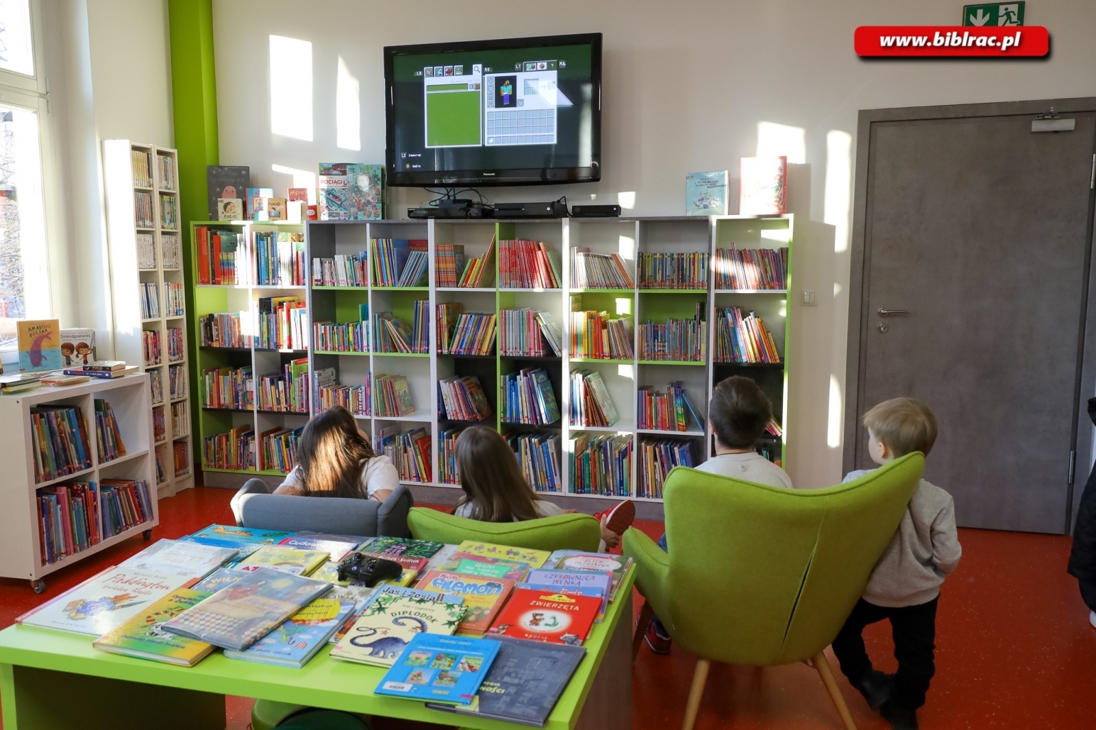 Zdjęcie w galerii na portalu naszraciborz.pl: Kursy języka polskiego w bibliotece. Poszukiwani wolontariusze wiadomości z regionu