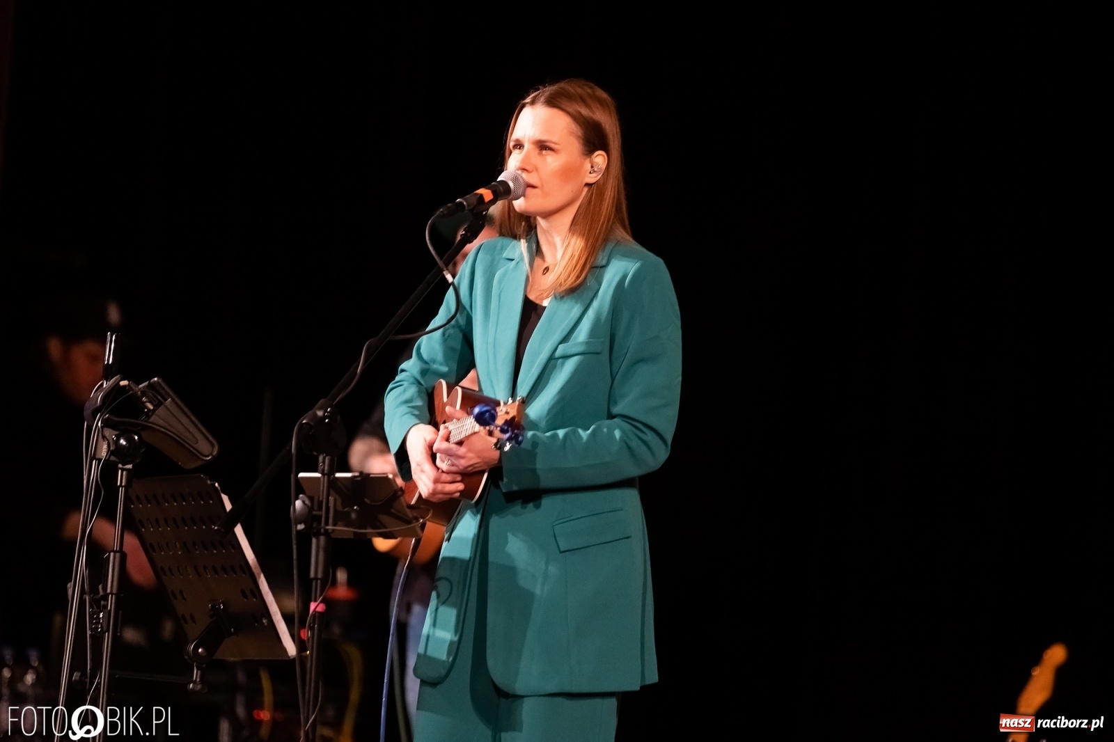 Zdjęcie w galerii na portalu naszraciborz.pl: Koncert zespołu Mikromusic w RCK wiadomości z regionu