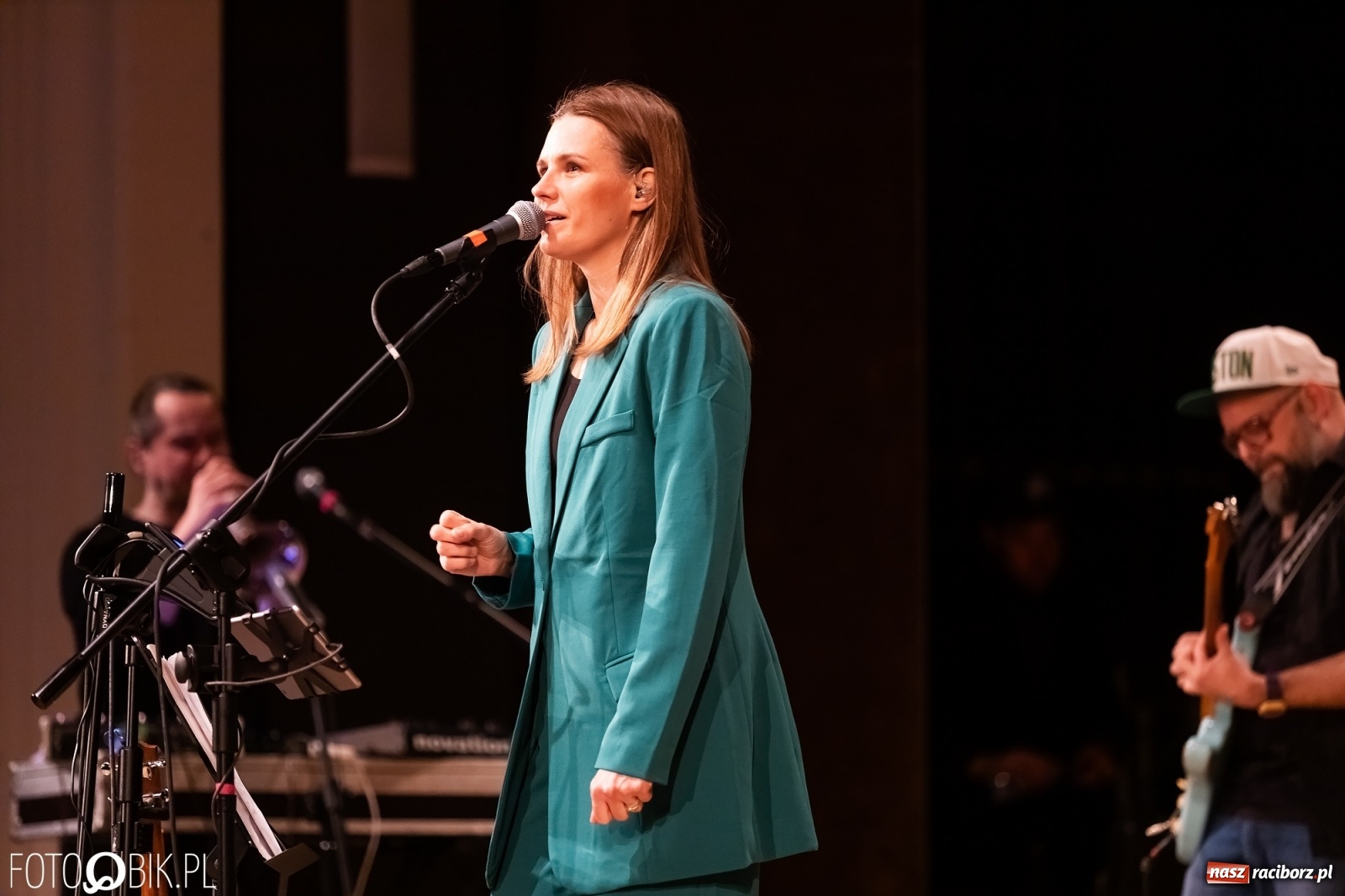 Zdjęcie w galerii na portalu naszraciborz.pl: Koncert zespołu Mikromusic w RCK wiadomości z regionu