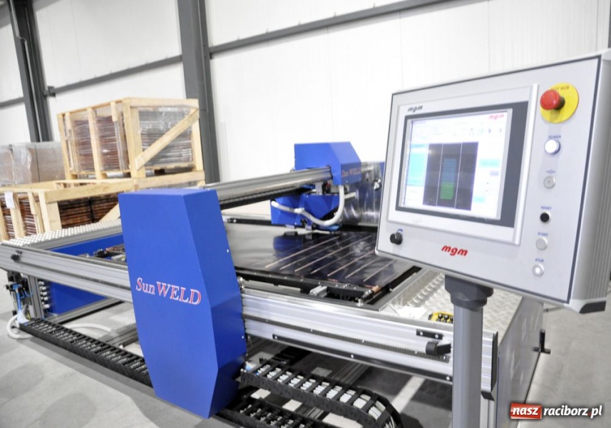 Zdjęcie w galerii na portalu naszraciborz.pl: Ensol otworzył nową halę produkcyjną wiadomości z regionu