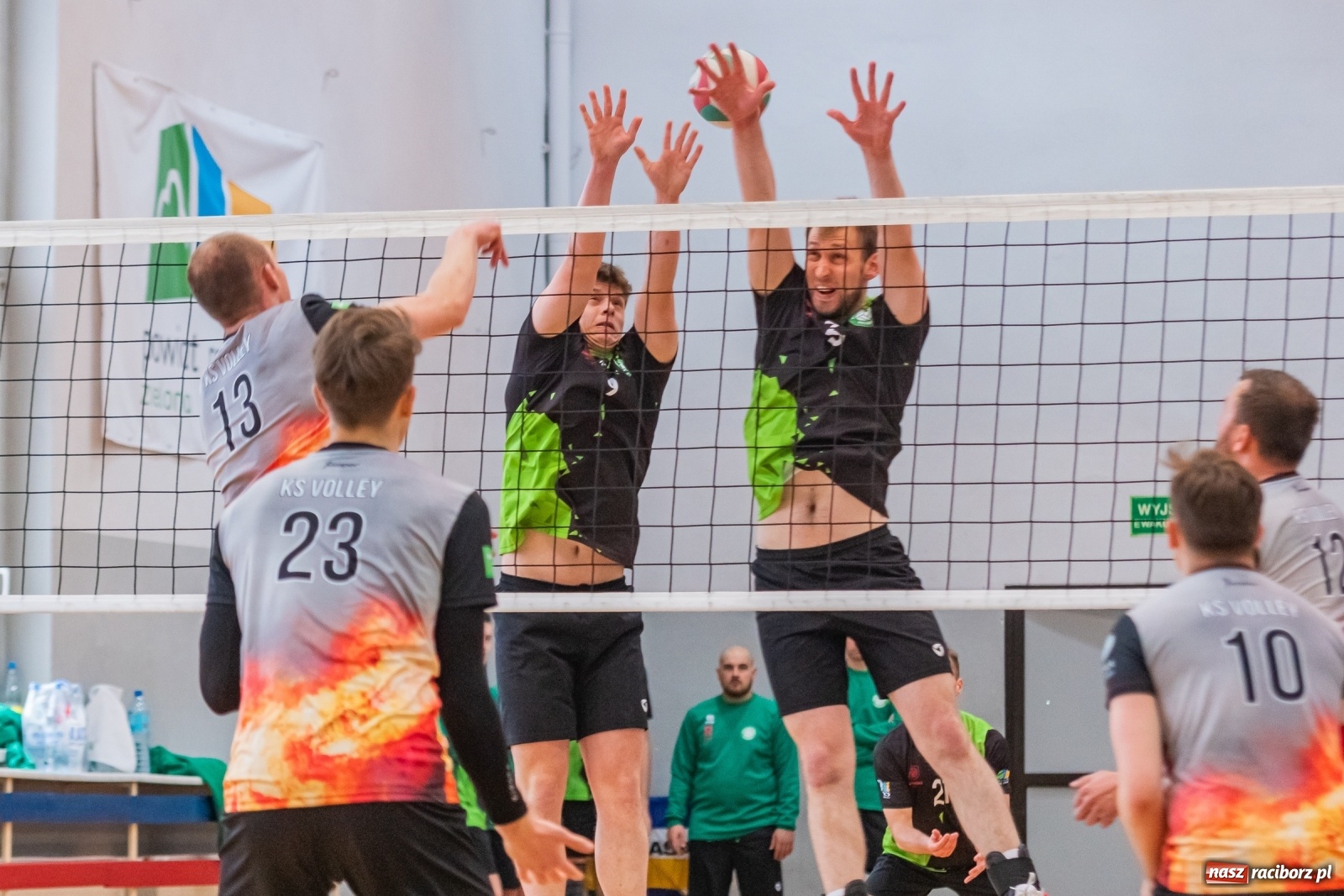 Zdjęcie w galerii na portalu naszraciborz.pl: Wyrównany bój zakończony porażką [FOTO] wiadomości z regionu