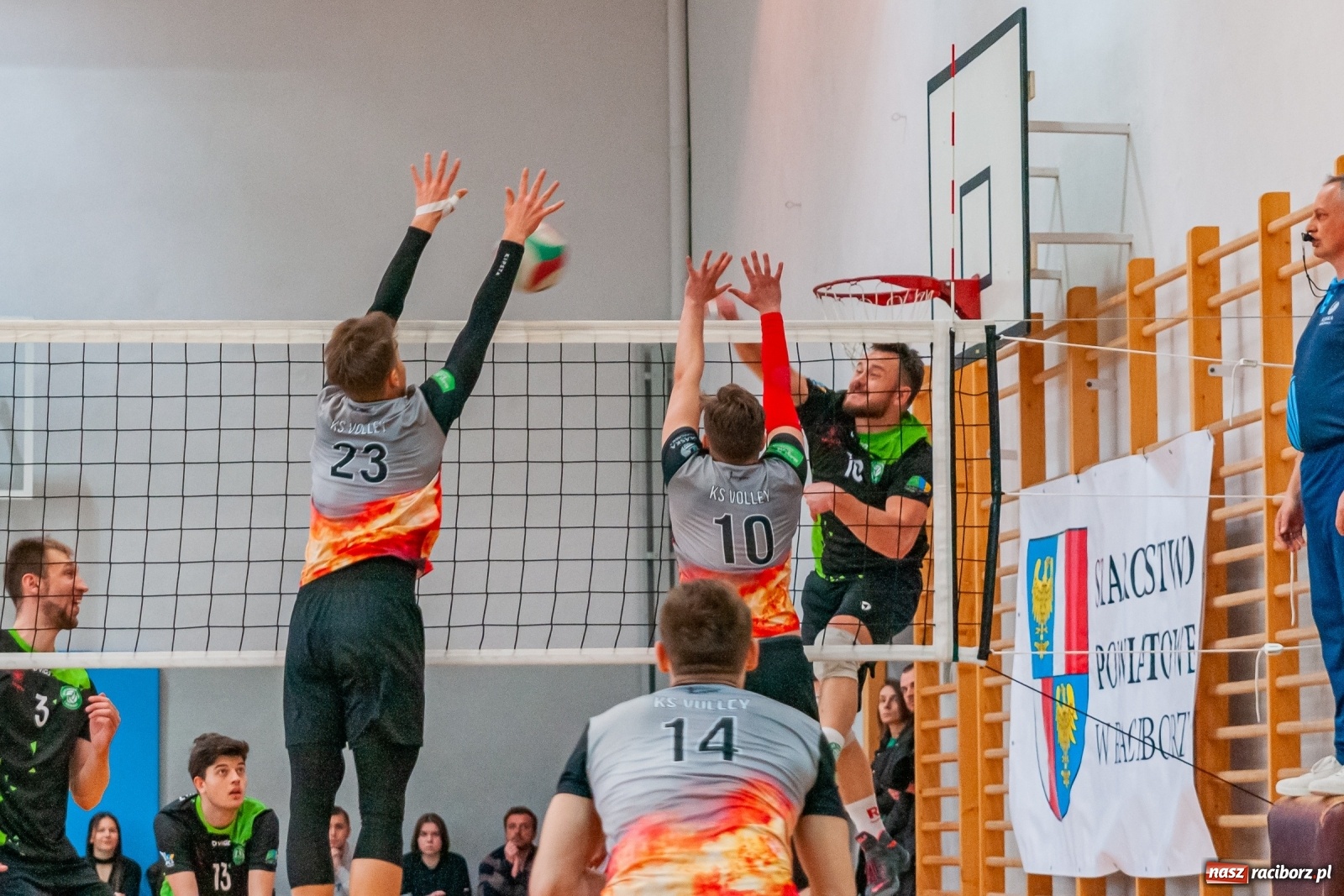 Zdjęcie w galerii na portalu naszraciborz.pl: Wyrównany bój zakończony porażką [FOTO] wiadomości z regionu