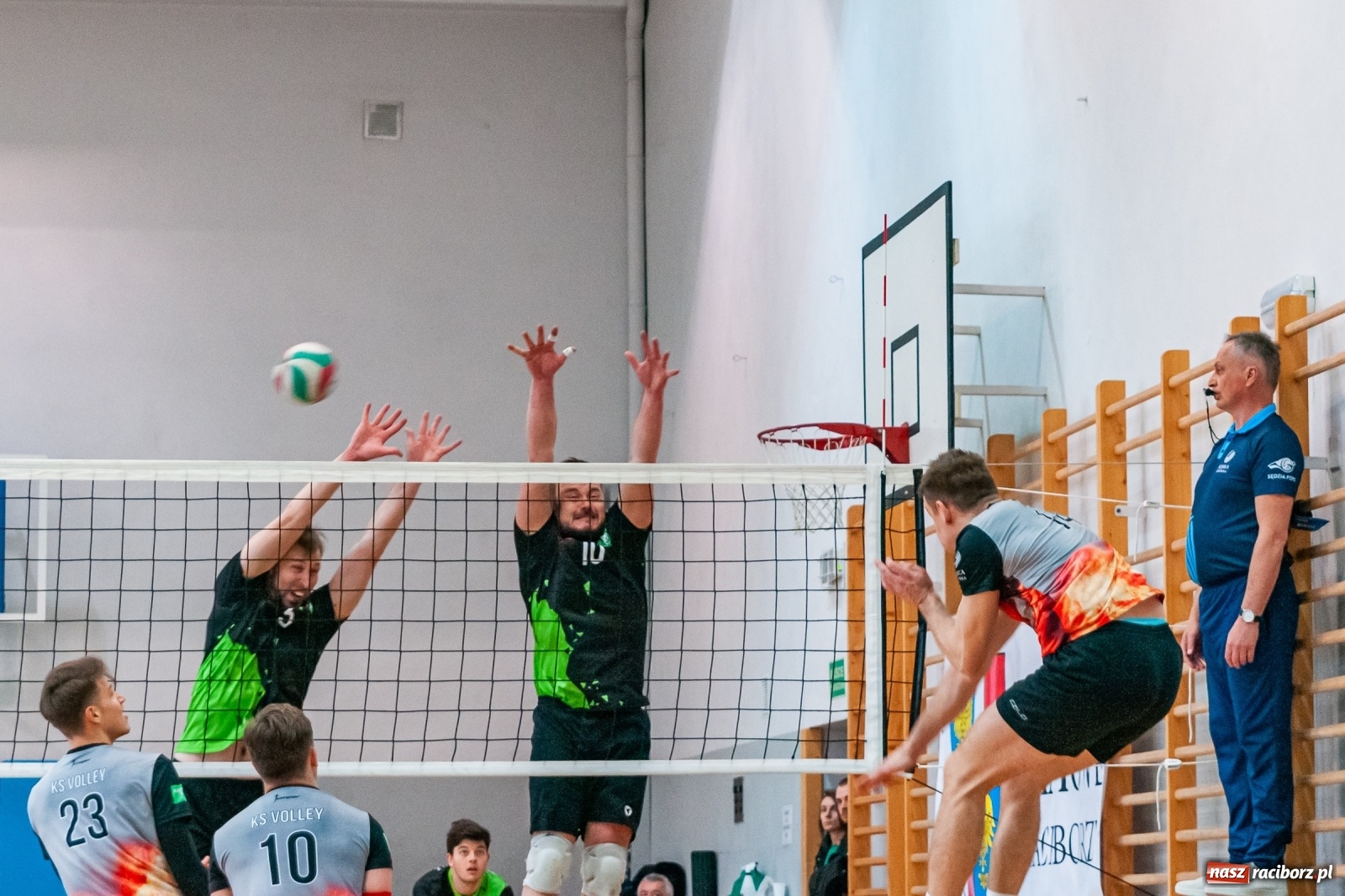 Zdjęcie w galerii na portalu naszraciborz.pl: Wyrównany bój zakończony porażką [FOTO] wiadomości z regionu