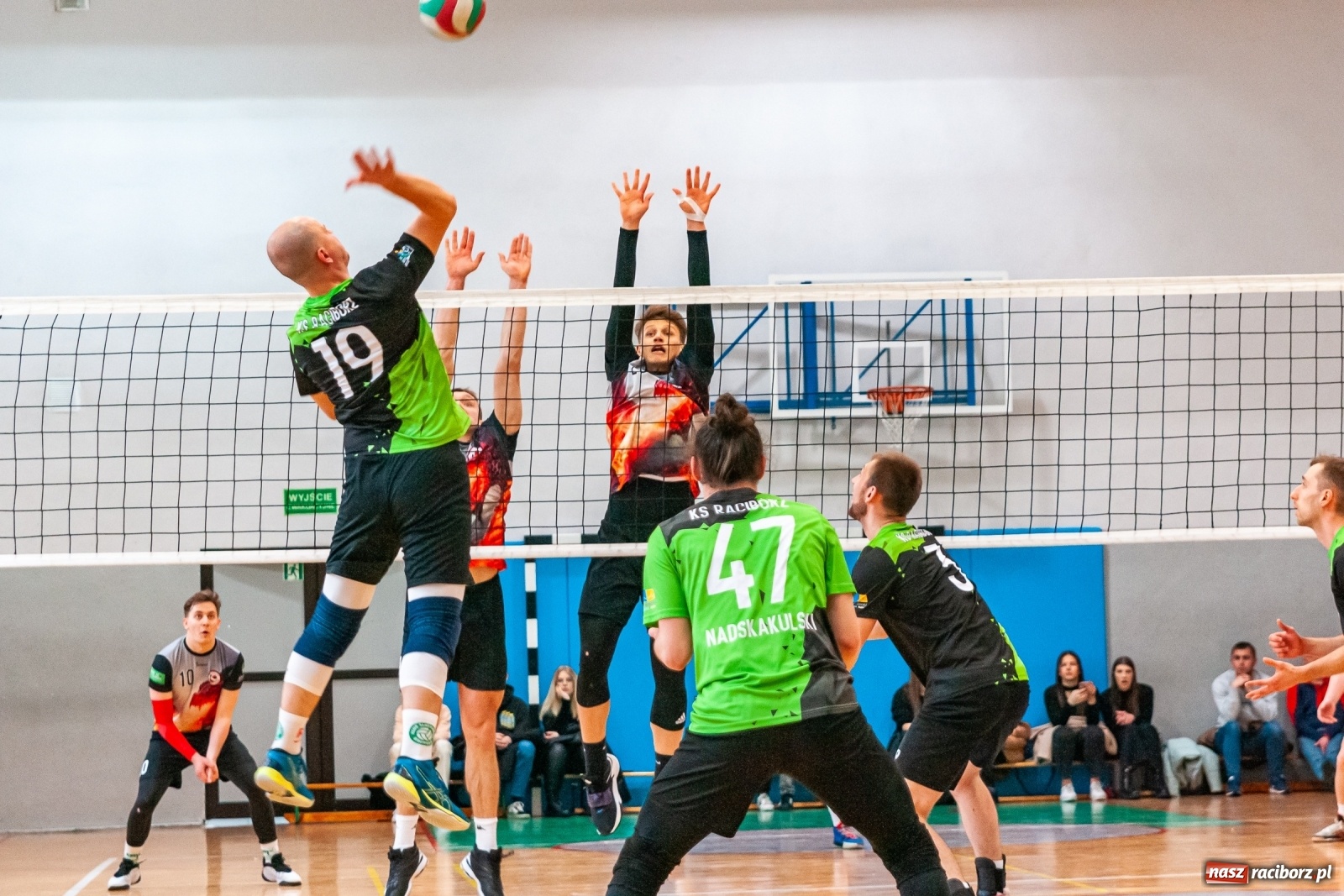 Zdjęcie w galerii na portalu naszraciborz.pl: Wyrównany bój zakończony porażką [FOTO] wiadomości z regionu